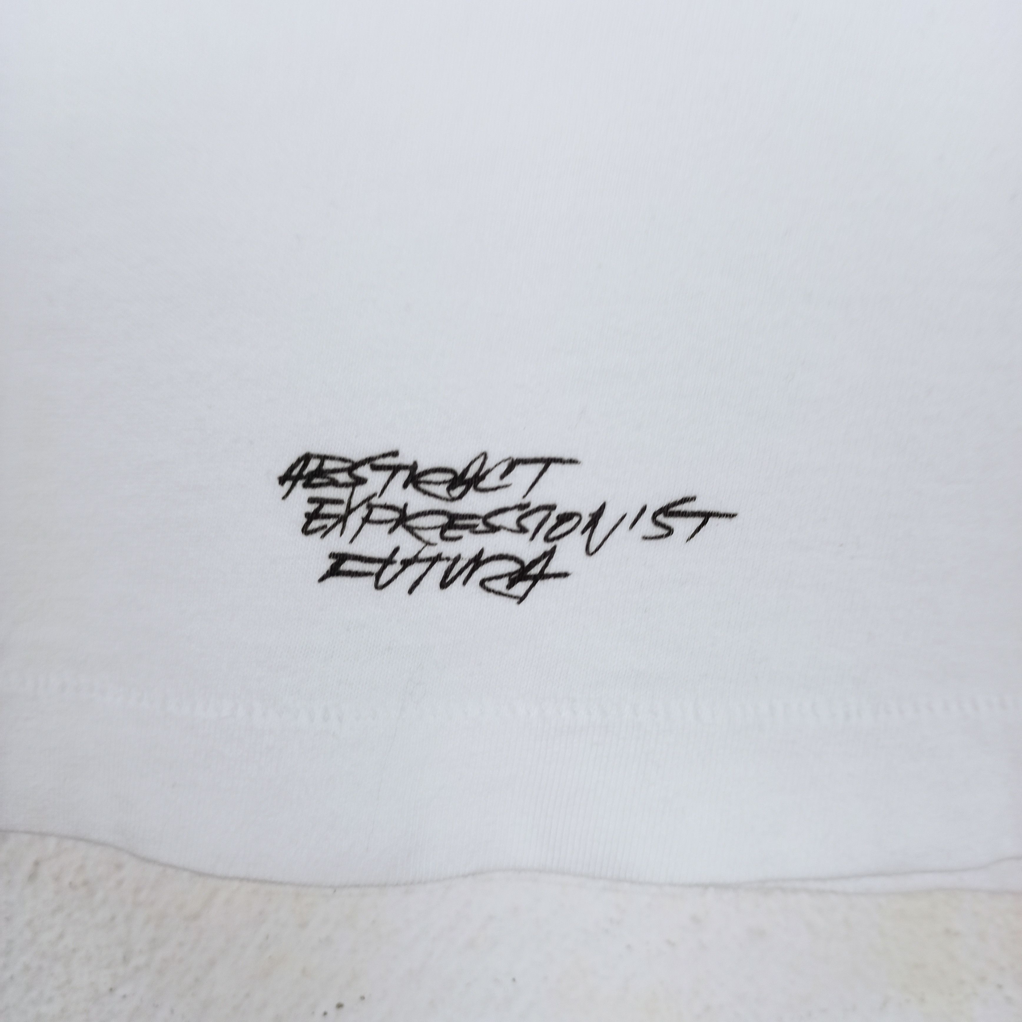Futura × Uniqlo 🔥Rare🔥 Art Futura X Uniqlo White Tshirt Size US M / EU 48-50 / 2 - 5 Thumbnail