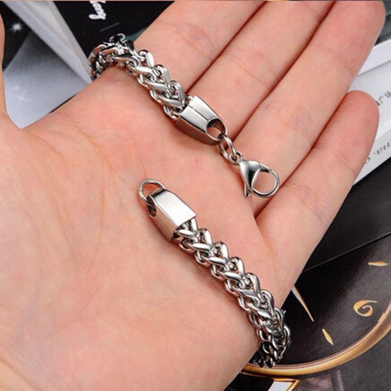 Jewelry 10MM Wide Hand Chain Bracelets Size ONE SIZE - 1 Thumbnail