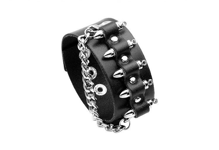 Jewelry Bull-leather Rivet Chain Bracelets Size ONE SIZE - 1 Thumbnail