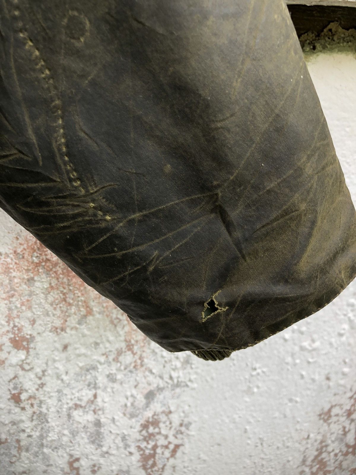 Barbour Distressed Barbour Bedale Olive Waxed Coat Size C46/117cm Size US L / EU 52-54 / 3 - 10 Thumbnail