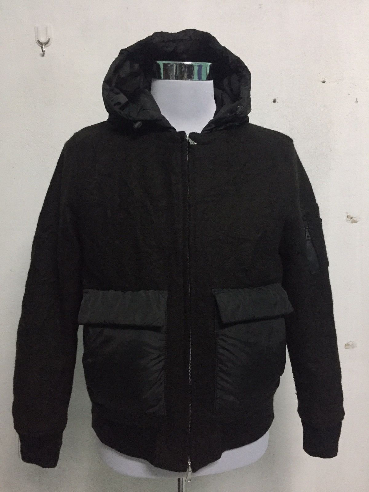 Global Work Jacket Hooded Anorak Style Cargo Pockets