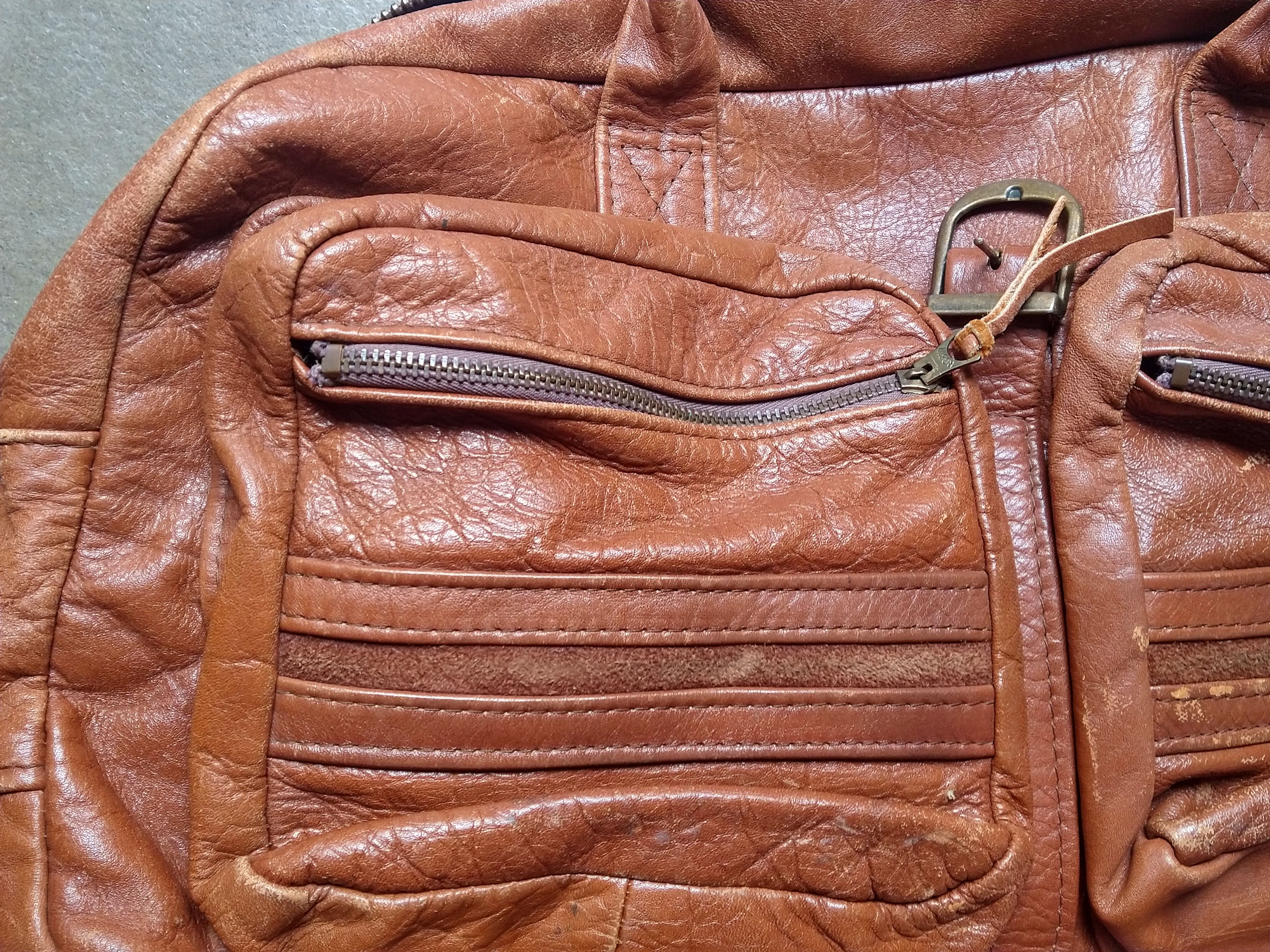 Genuine Leather Vintage Leather Duffle Bag Brown Zipper Strap Pockets Size ONE SIZE - 10 Thumbnail