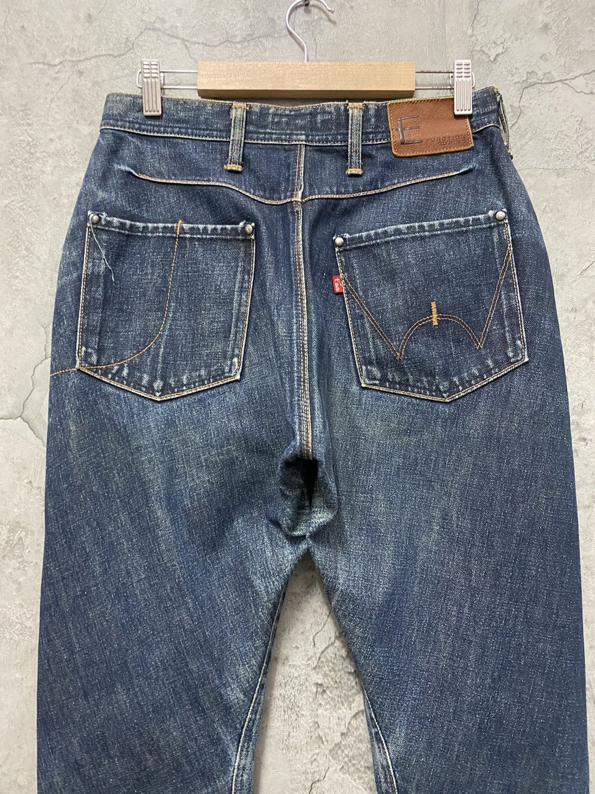 Edwin × Vintage Vintage Edwin E Function Curved Leg Distressed Denim Size US 29 - 9 Thumbnail