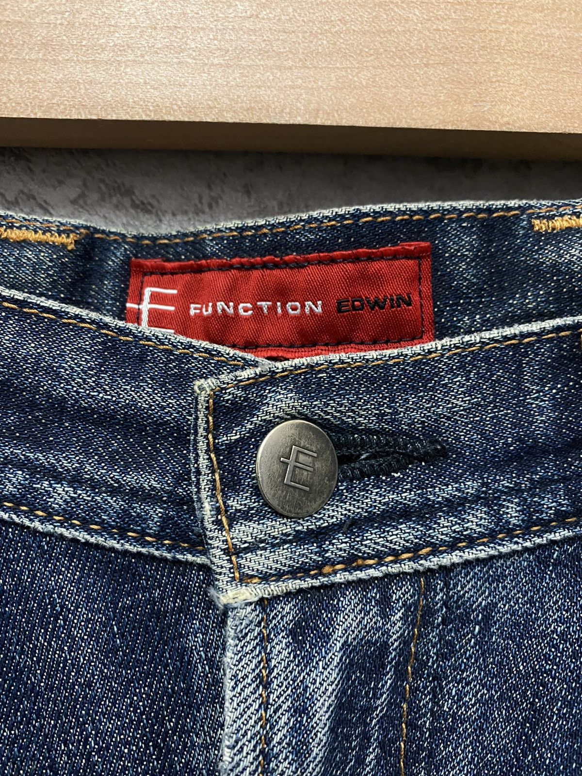 Edwin × Vintage Vintage Edwin E Function Curved Leg Distressed Denim Size US 29 - 15 Thumbnail