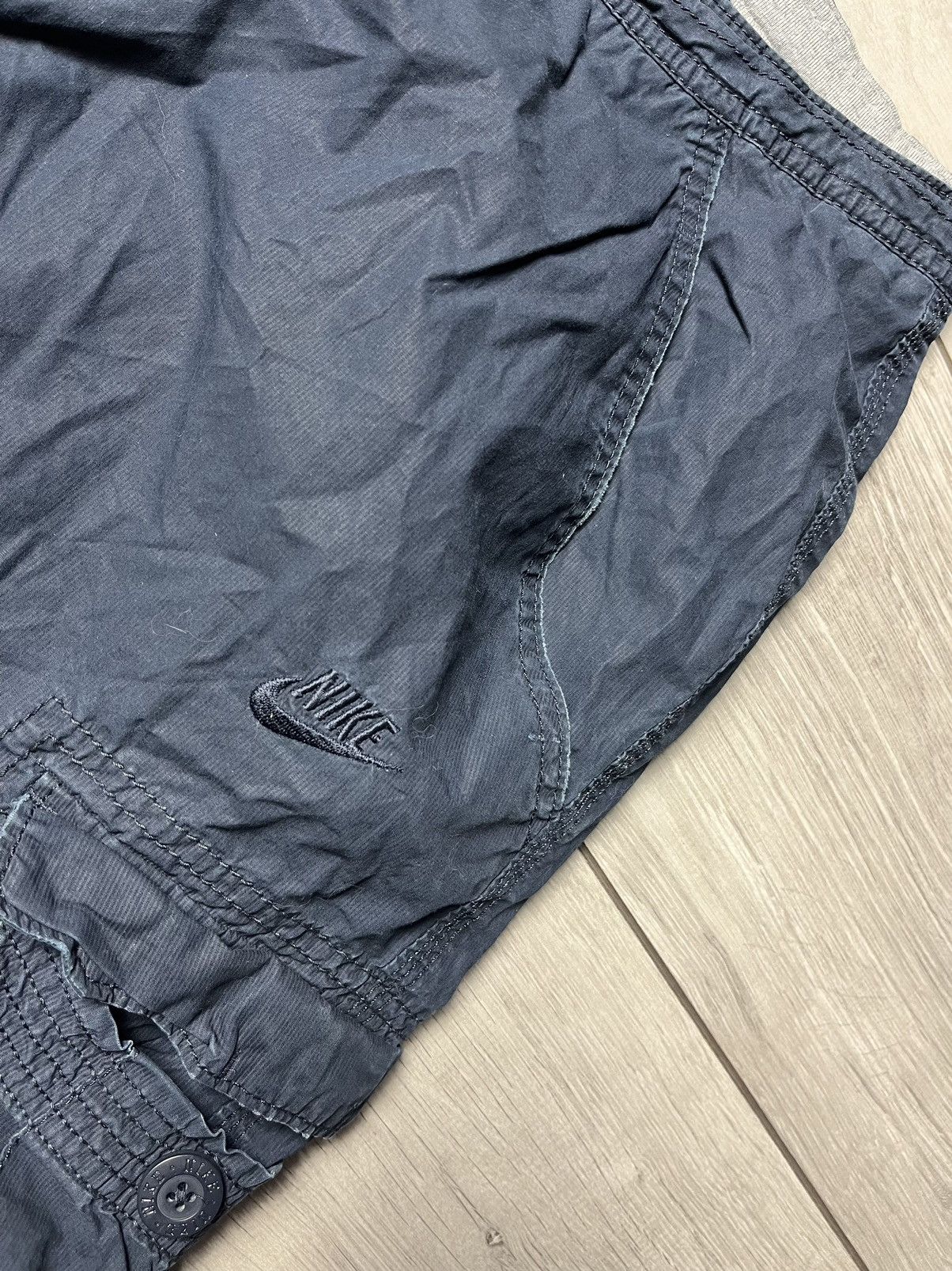 Nike Nike shorts cargo vintage size 36 Size US 36 / EU 52 - 2 Thumbnail