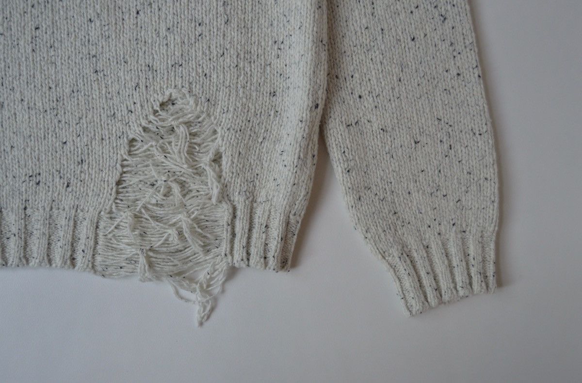 Maison Margiela A/W 20 Destroyed Wool Sweater Size US M / EU 48-50 / 2 - 7 Thumbnail