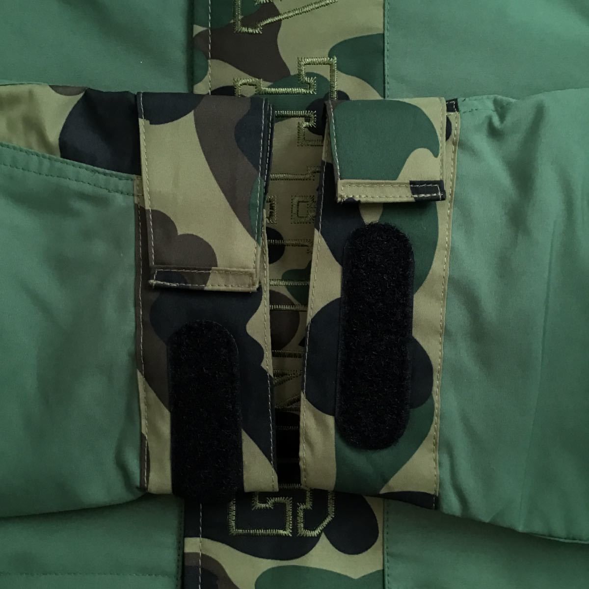 Bape BAPE Tiger snowboard jacket 1st camo green a bathing ape Size US L / EU 52-54 / 3 - 7 Thumbnail