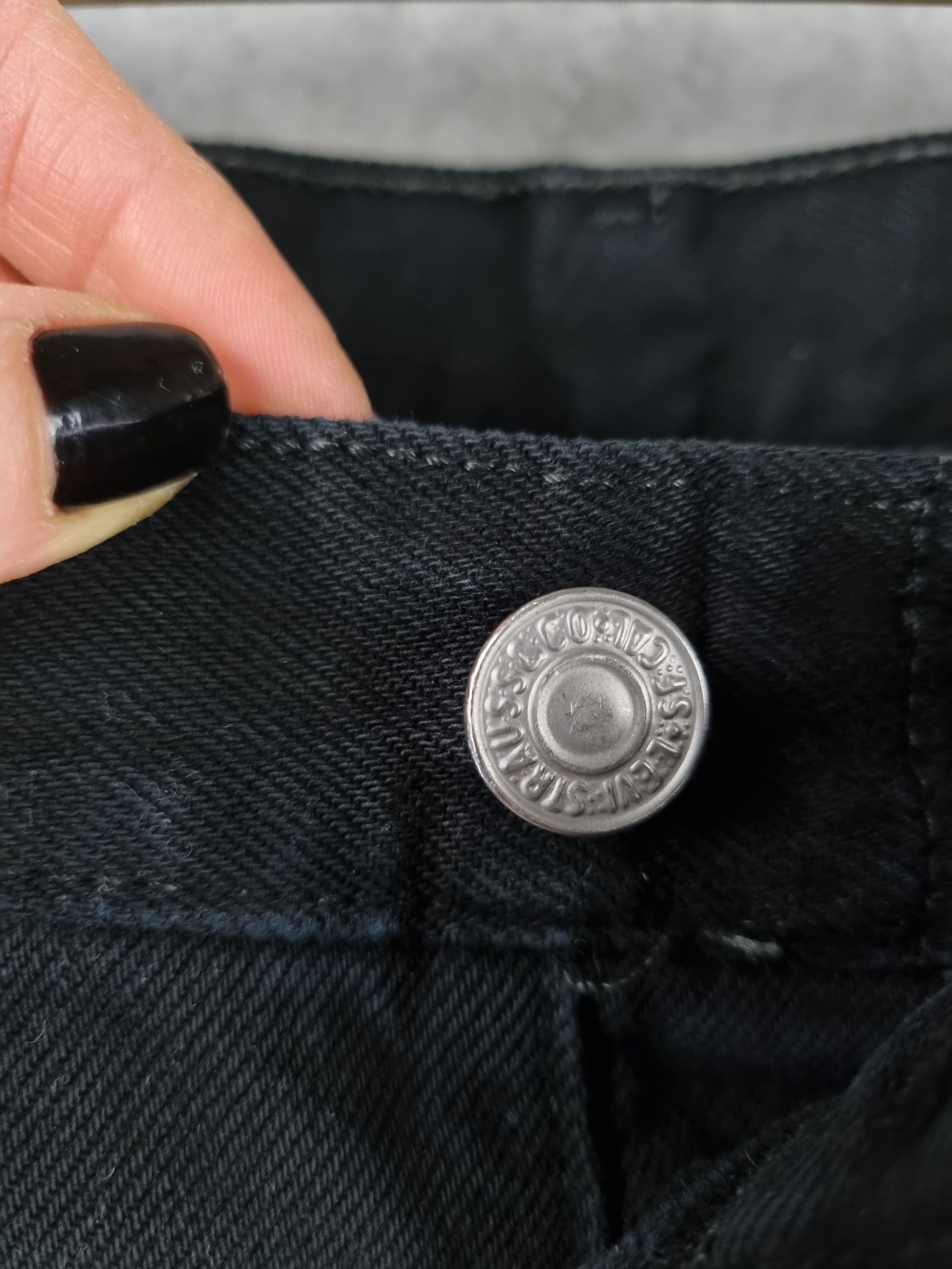 Levi's × Levi's Vintage Clothing 1997 Levi's 501 Denim Jeans Made in USA seen on Kanye West Size US 29 - 9 Thumbnail