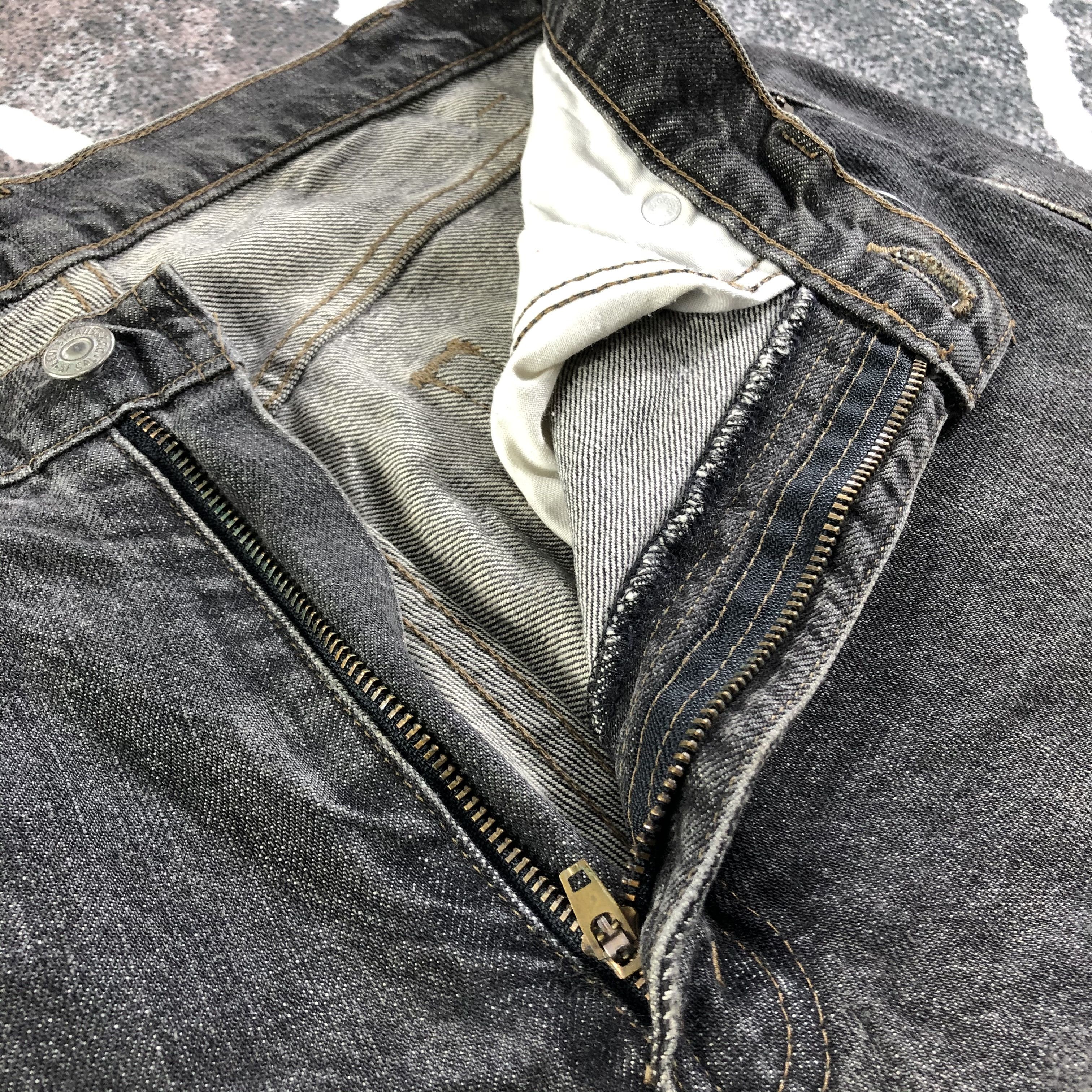 Levi's × Vintage Vintage Levis Jeans 503 Faded Black Denim KJ2517 Size US 33 - 8 Thumbnail