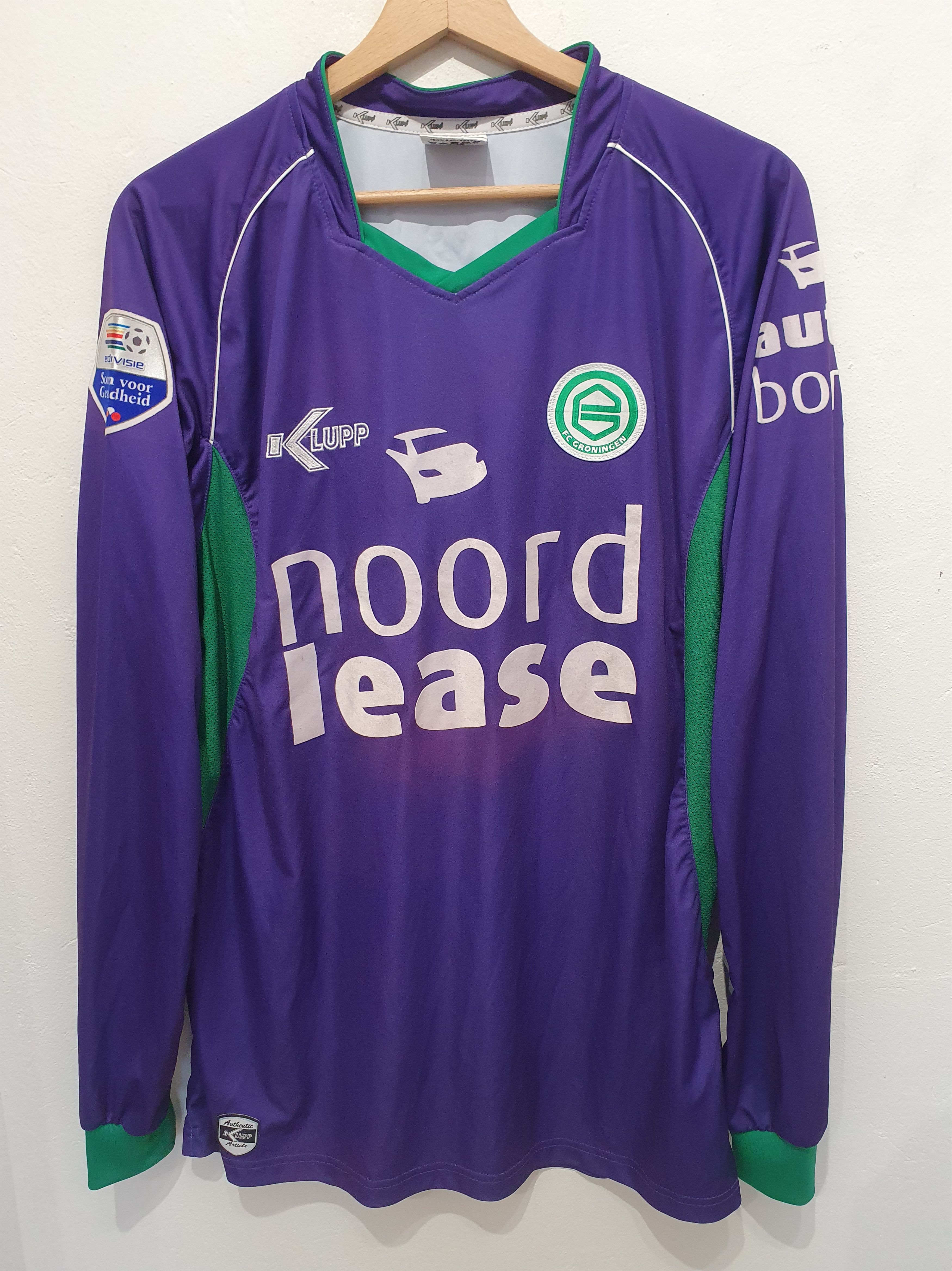 image of Fc Groningen Klupp Size L XL Shirt Longsleeve Jersey, Men's