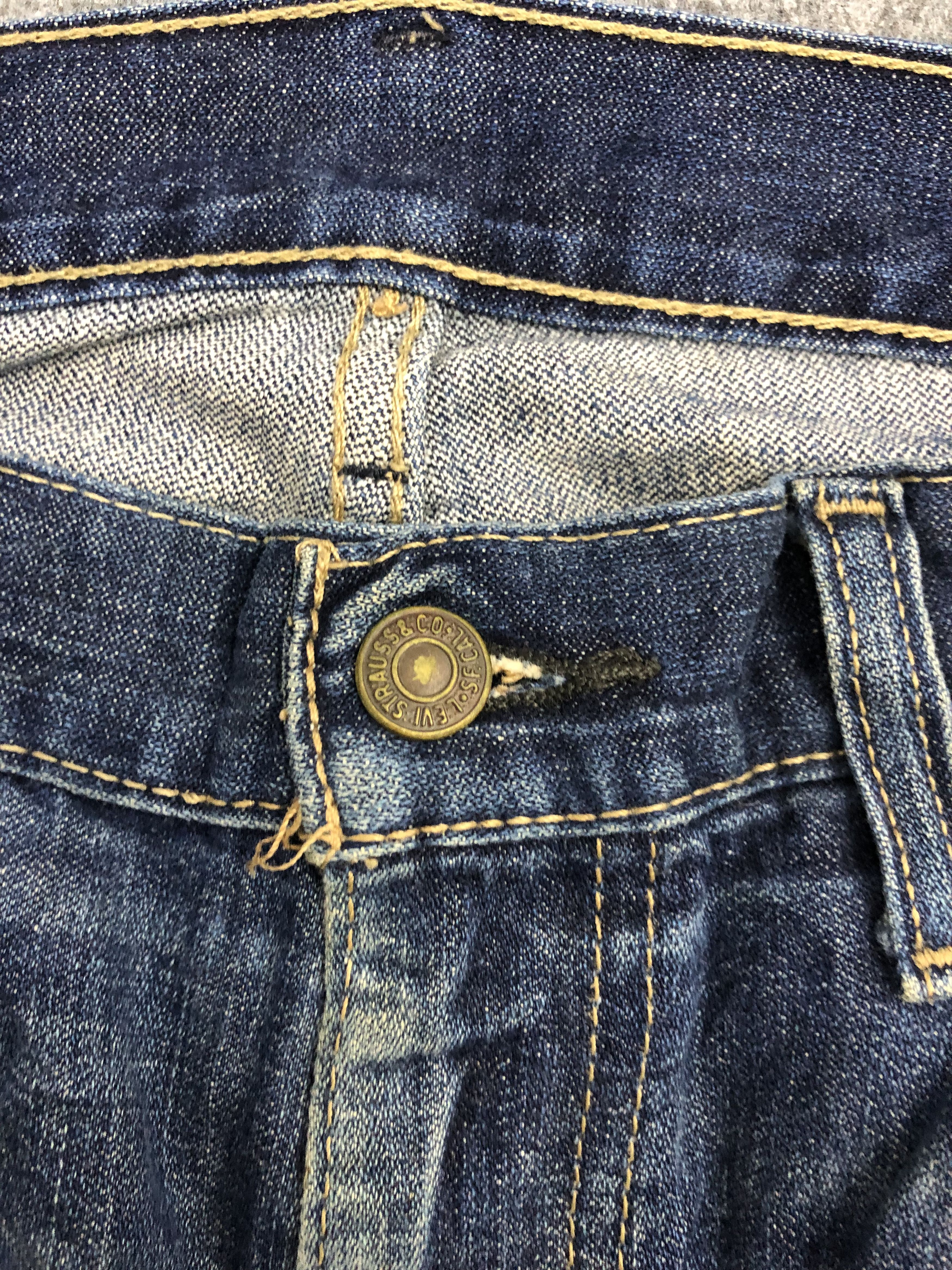 Vintage Vintage Levis Faded Blue Jeans Size US 36 / EU 52 - 9 Thumbnail
