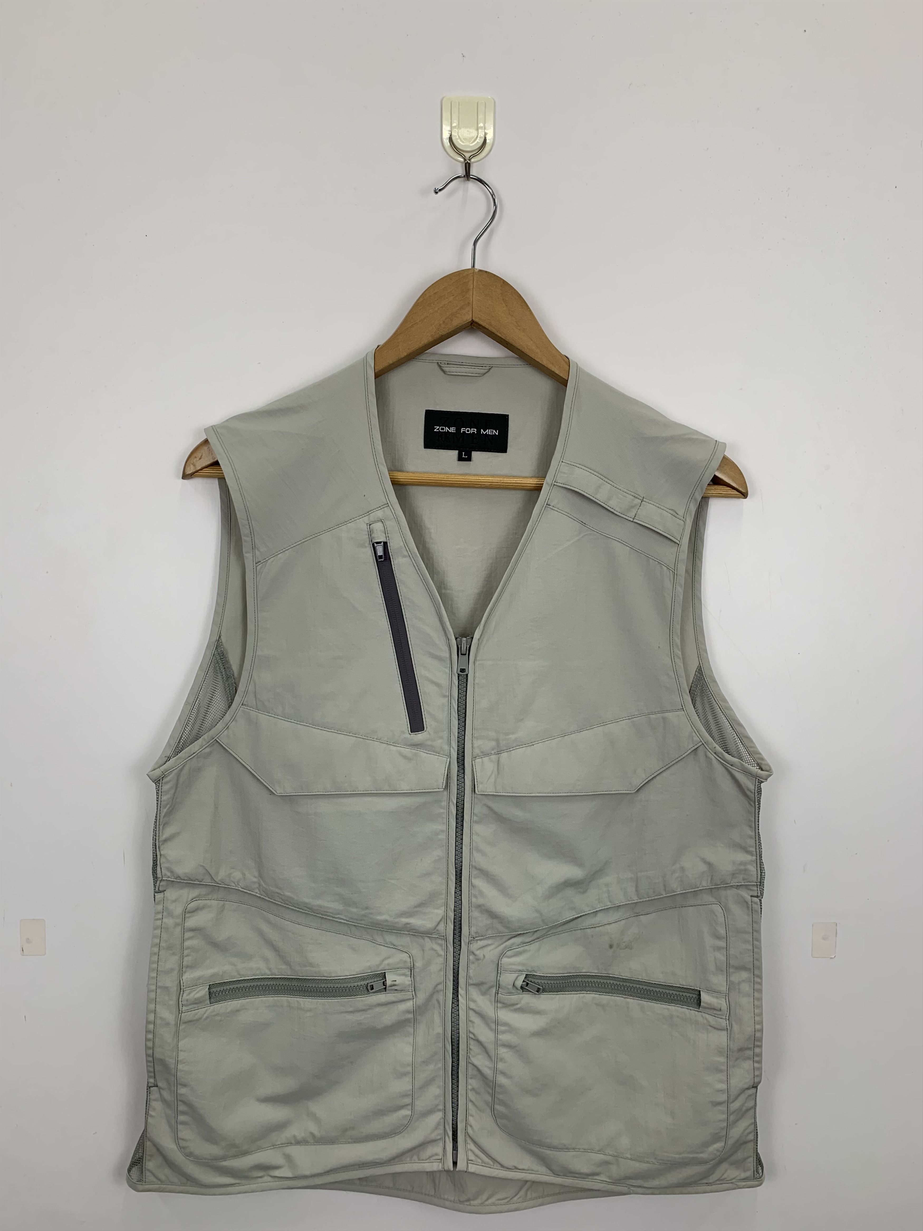 Japanese Brand × Vintage Vintage Japanese Brand Multi Pocket Vest Size US L / EU 52-54 / 3 - 1 Thumbnail