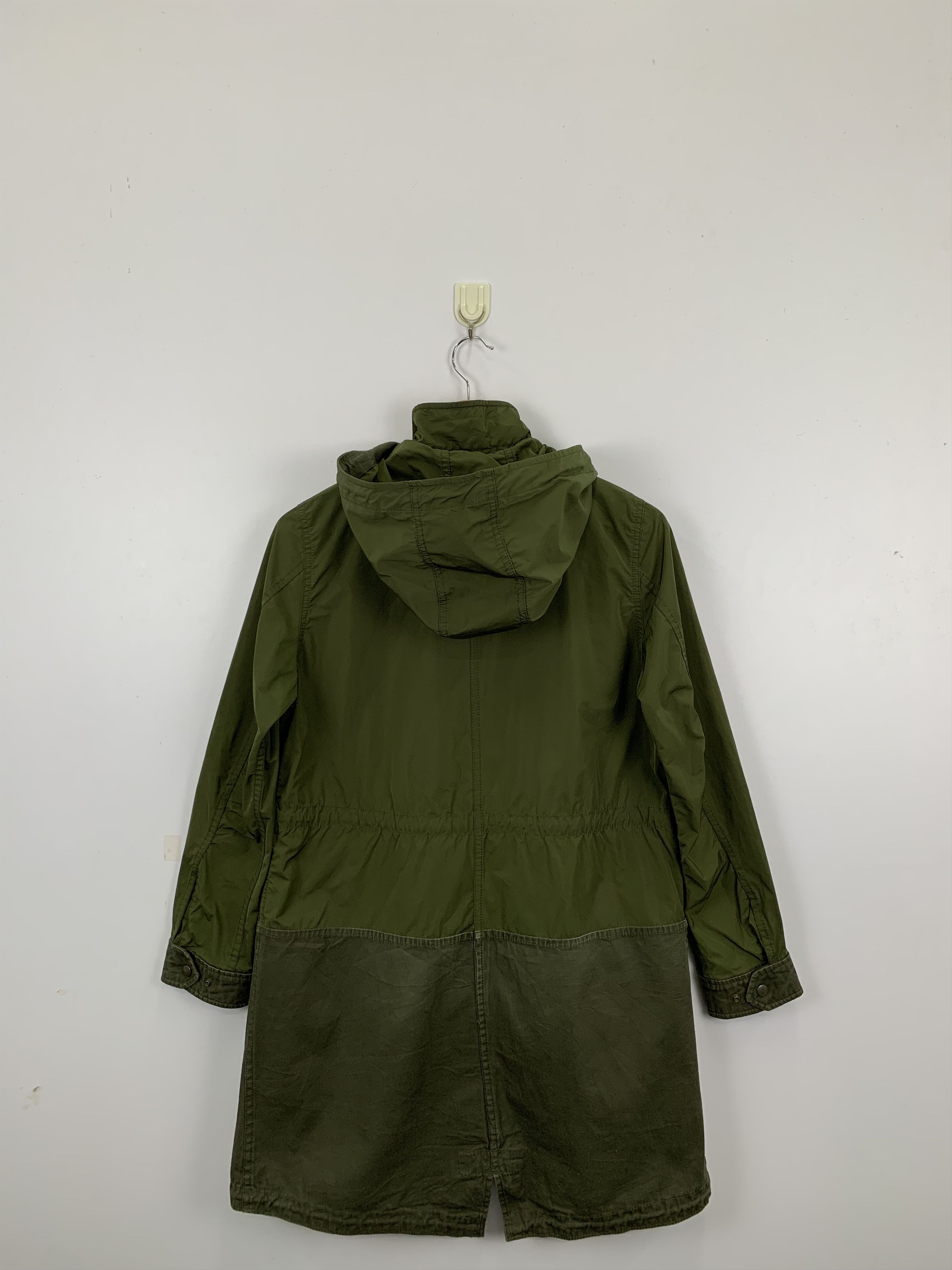 Japanese Brand Vintage Uniqlo Parka Hoodie Zipper Jacket J0946 Size US S / EU 44-46 / 1 - 3 Thumbnail