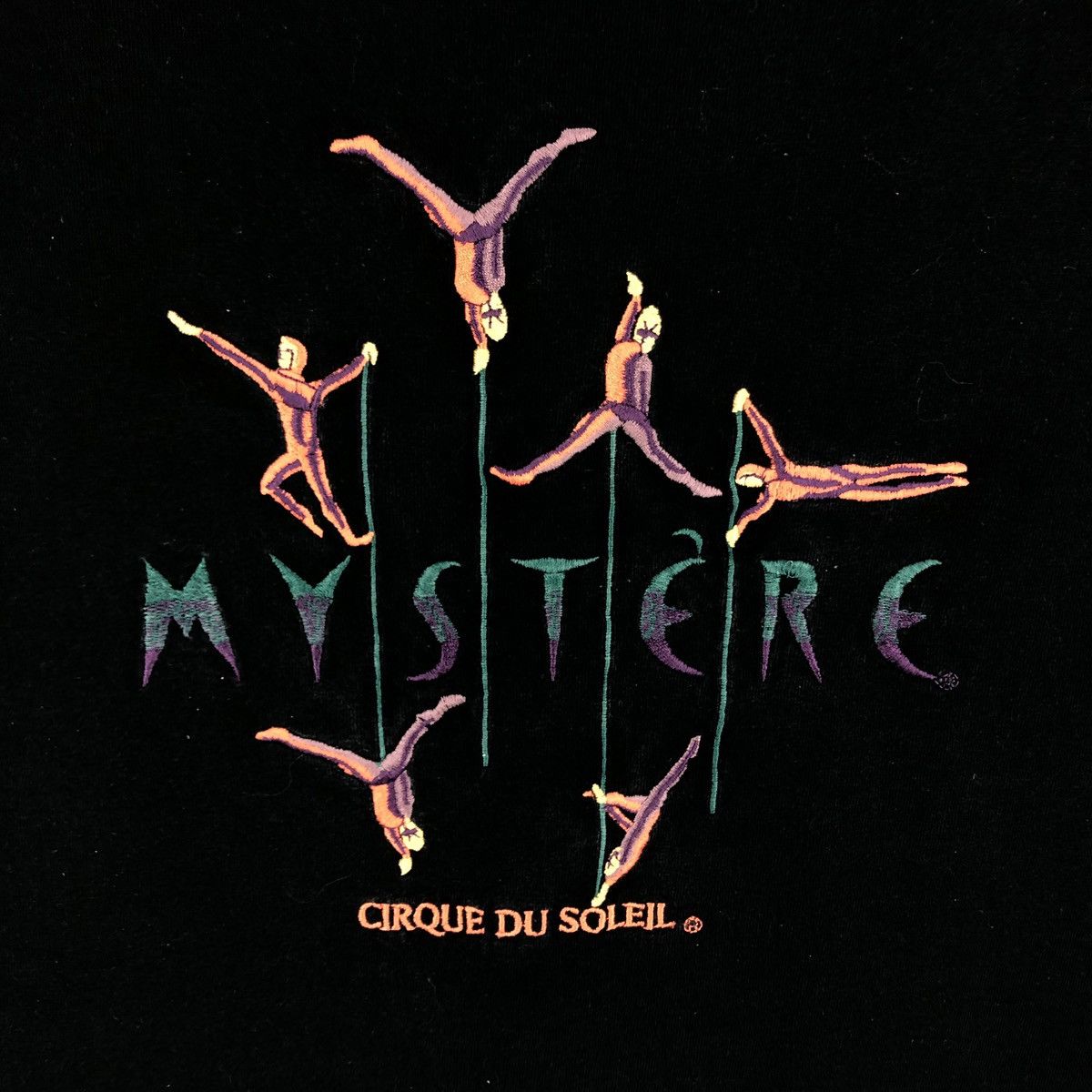 Vintage 90s Vintage MYSTERE CIRQUE DU SOLEIL Circus T Shirt #2564-90 Size US XXL / EU 58 / 5 - 3 Thumbnail
