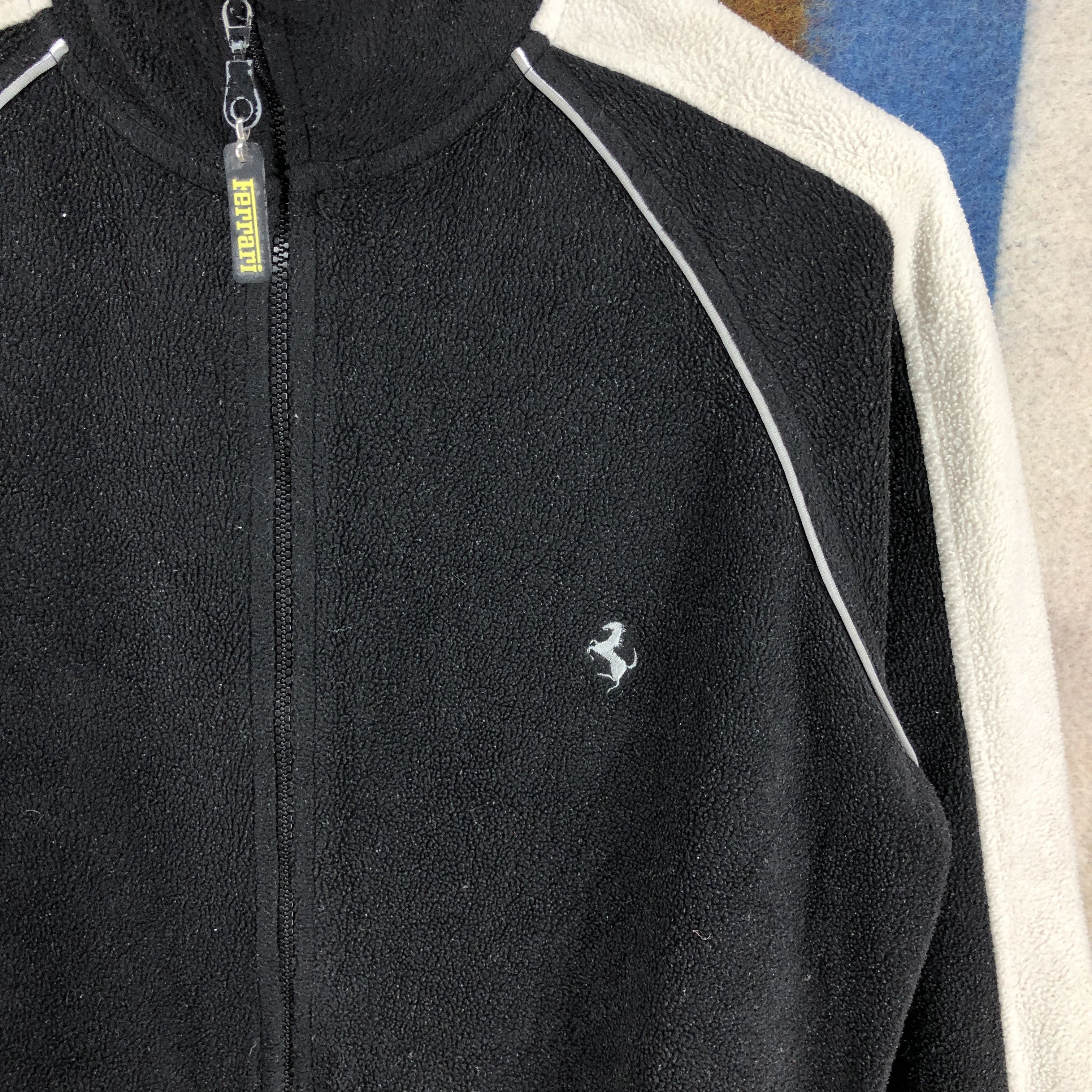 Ferrari FERRARI Turtle Neck Zipper Fleece #0129/G Size US S / EU 44-46 / 1 - 2 Thumbnail