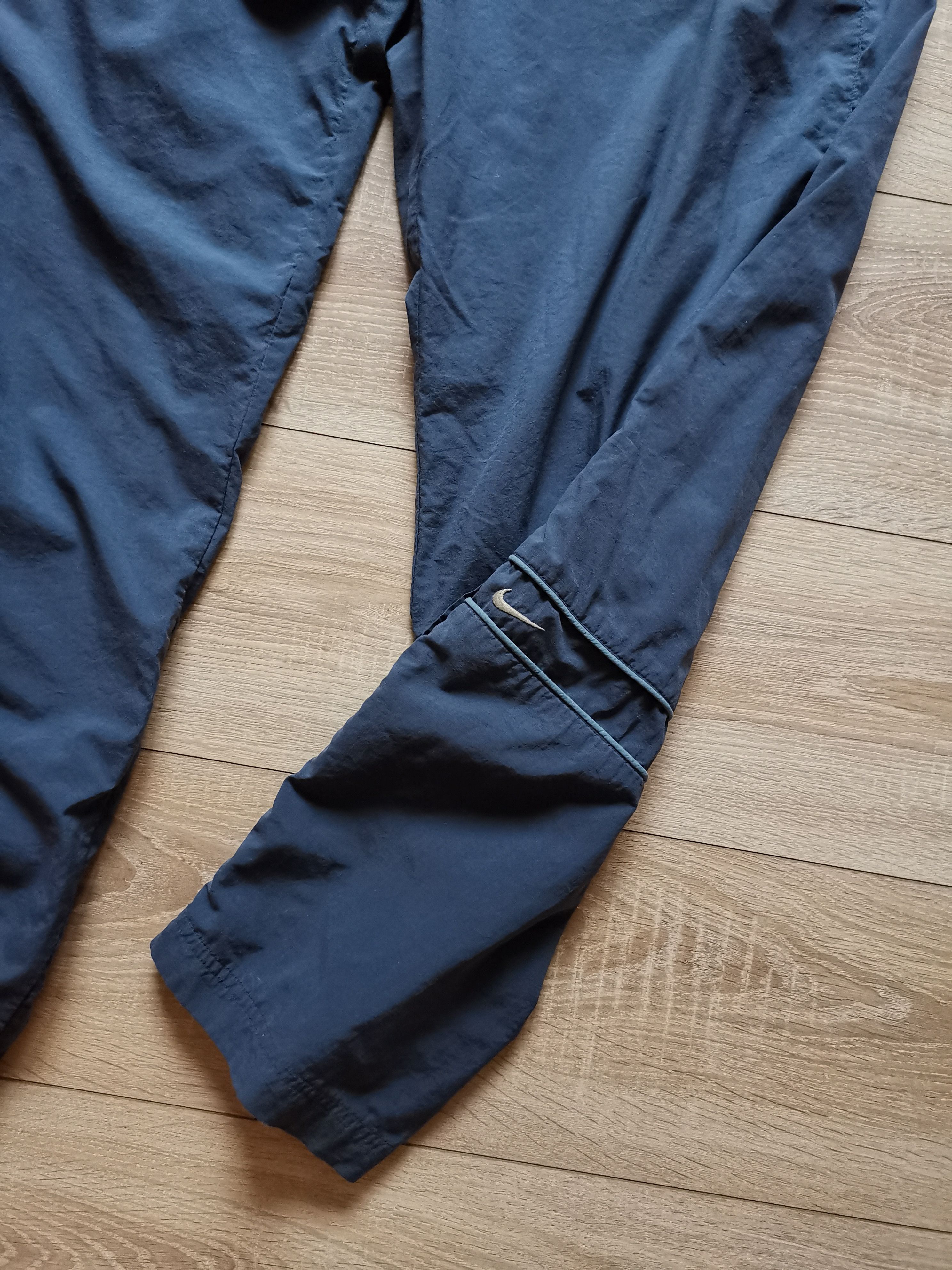 Nike Nike Vintage swoosh logo blue track pants Size US 34 / EU 50 - 5 Thumbnail