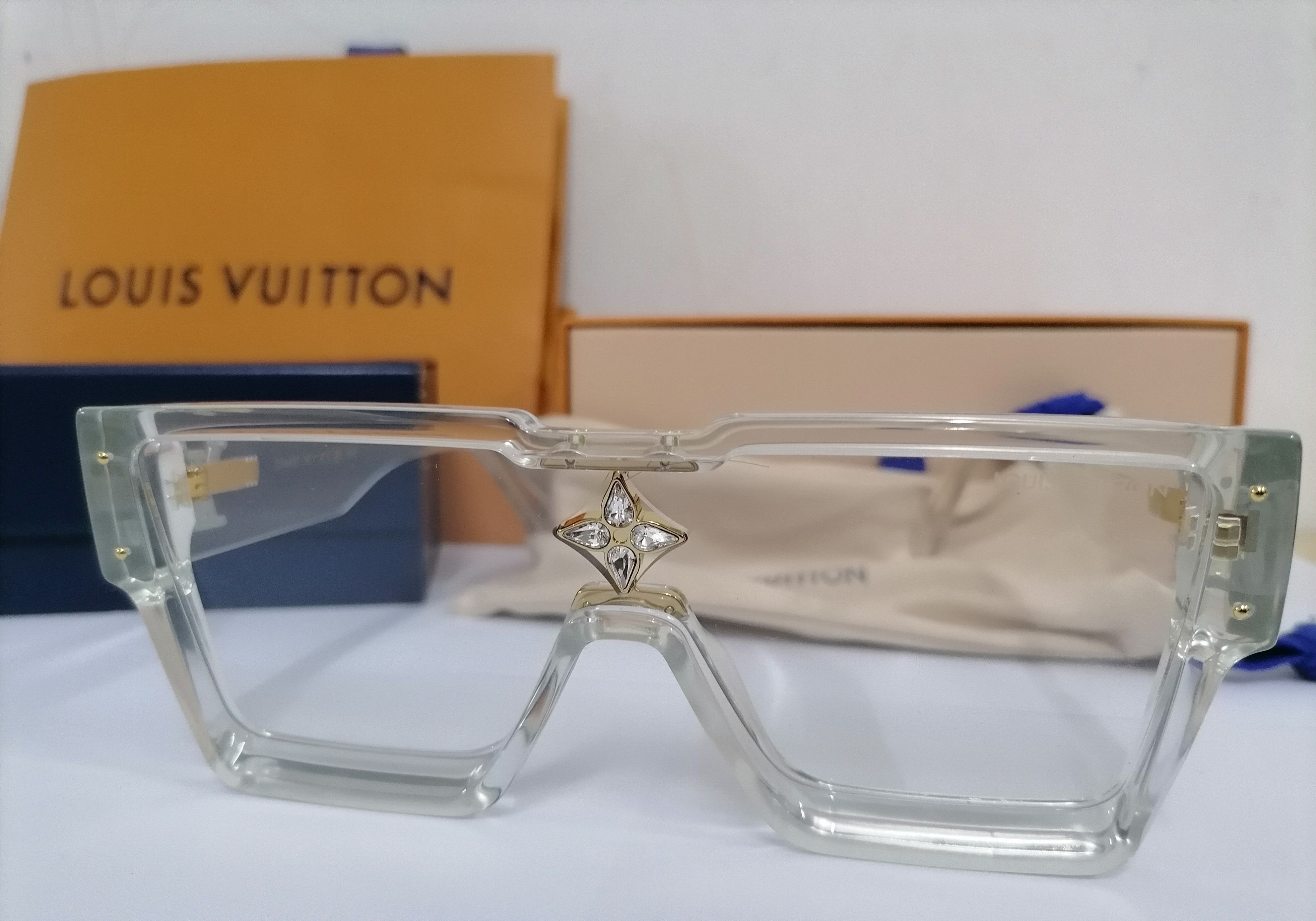 Louis Vuitton × Virgil Abloh Louis Vuitton Virgil Abloh Cyclone Sunglasses 2022 Size ONE SIZE - 1 Thumbnail
