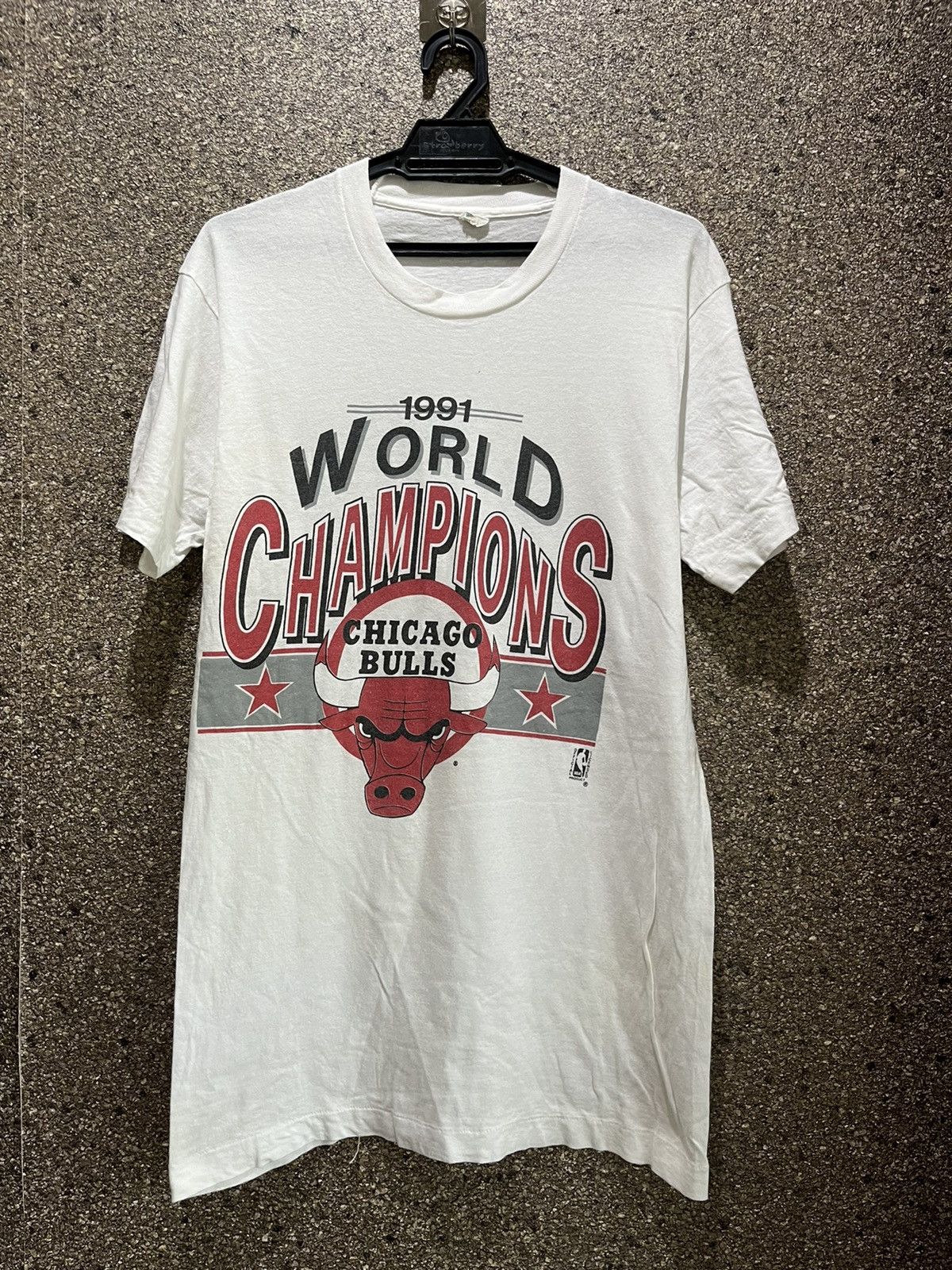 Vintage Chicago bulls ft12 Size US L / EU 52-54 / 3 - 1 Thumbnail