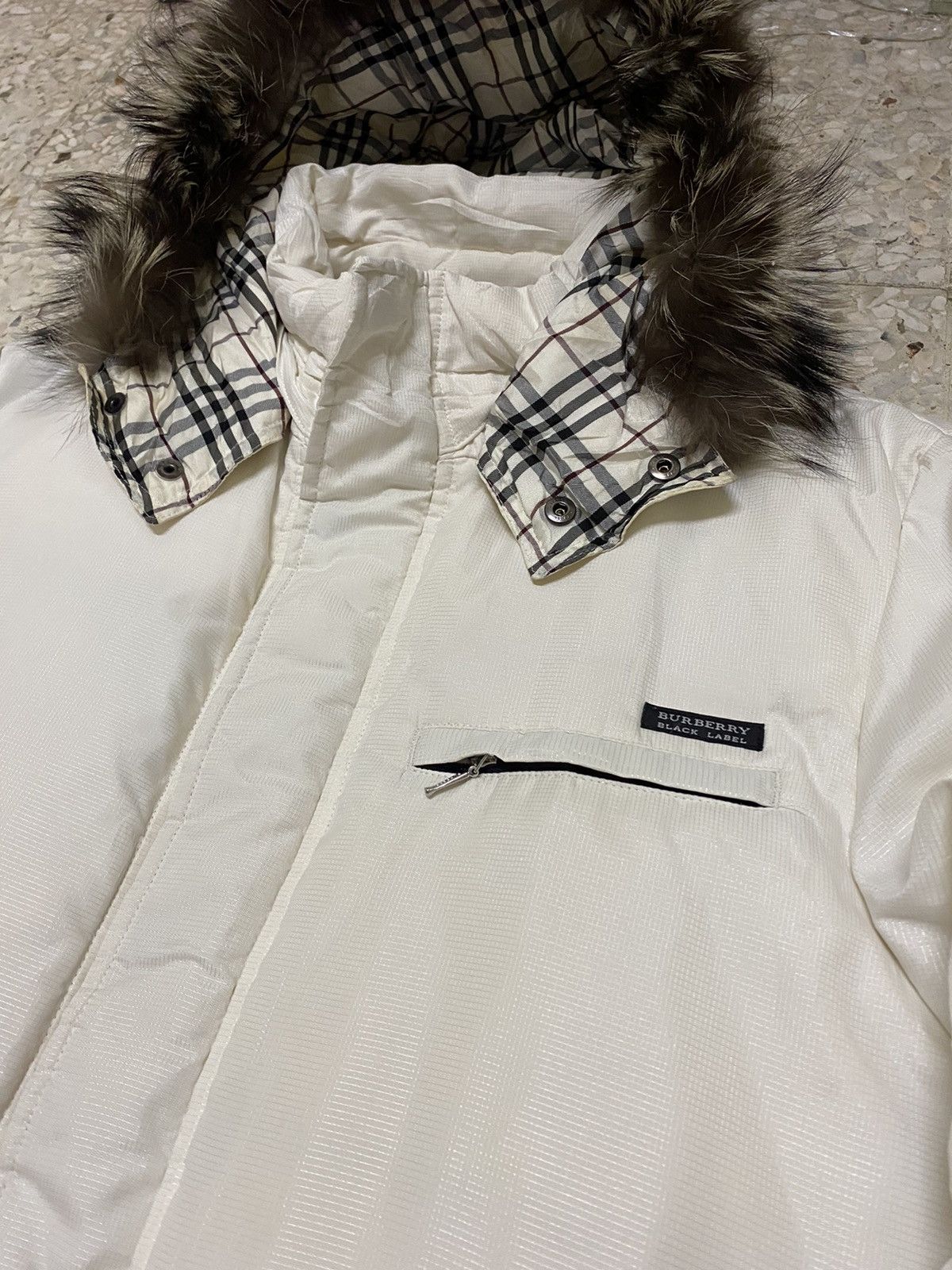 Burberry Burberry Padded Parka Black NovaChecked Fur Hoodie Design Size US L / EU 52-54 / 3 - 5 Thumbnail