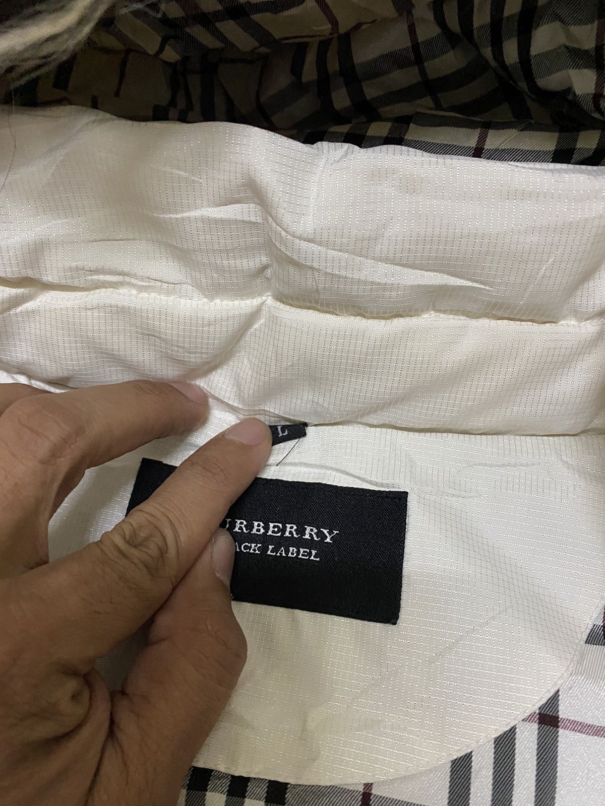 Burberry Burberry Padded Parka Black NovaChecked Fur Hoodie Design Size US L / EU 52-54 / 3 - 7 Thumbnail