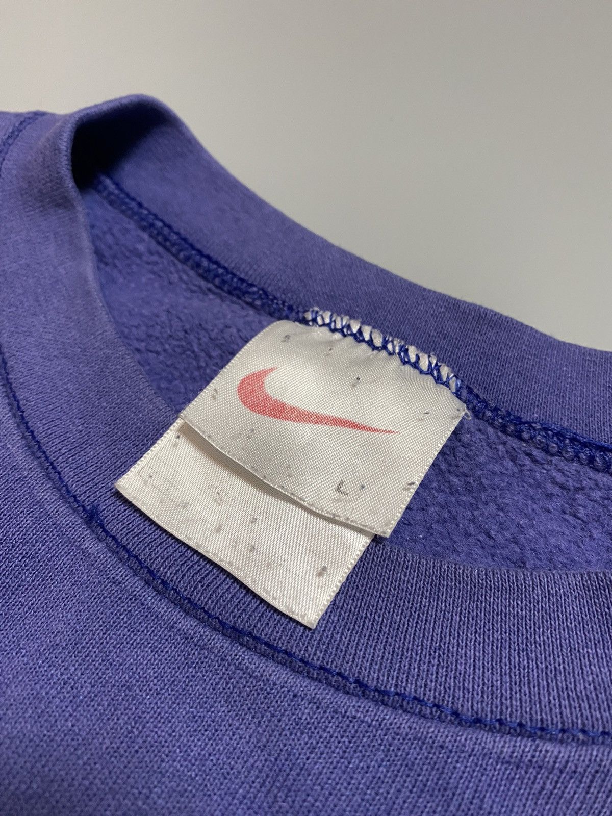 Nike Nike Athletic vintage big logo sweatshirt Size US L / EU 52-54 / 3 - 3 Thumbnail