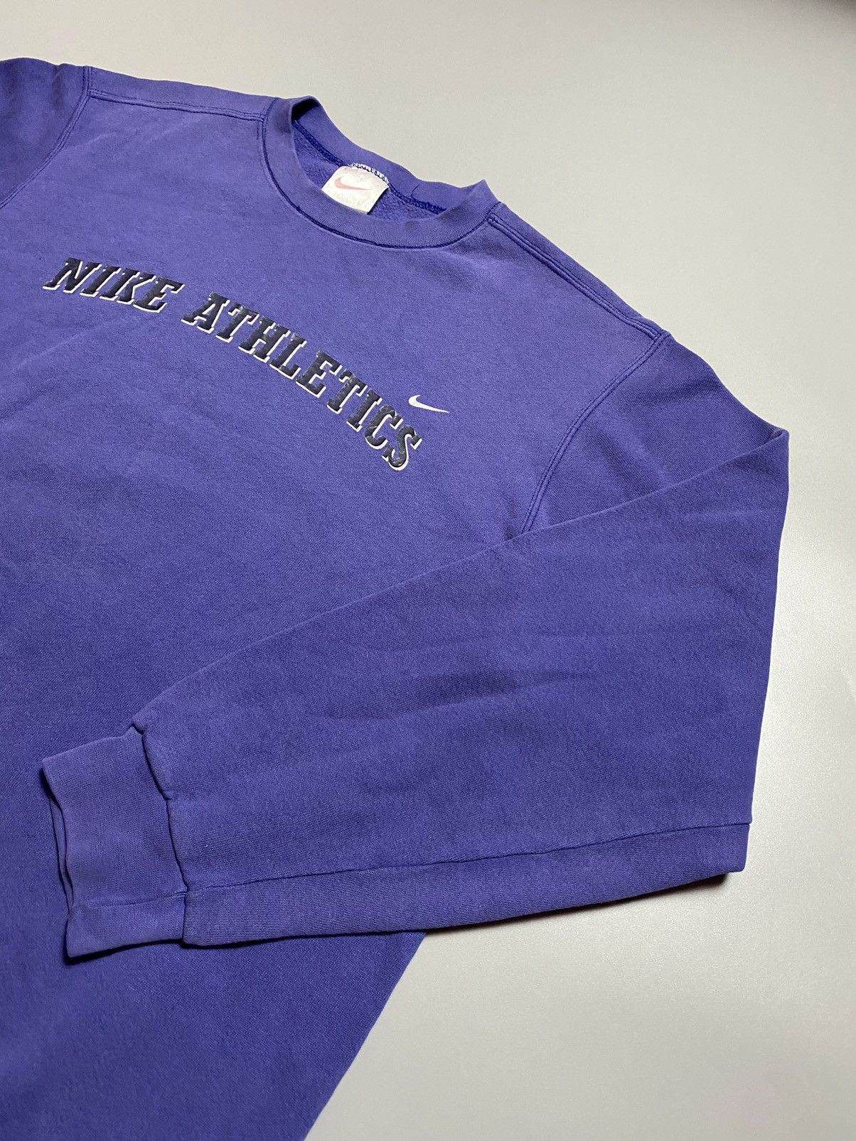 Nike Nike Athletic vintage big logo sweatshirt Size US L / EU 52-54 / 3 - 6 Thumbnail