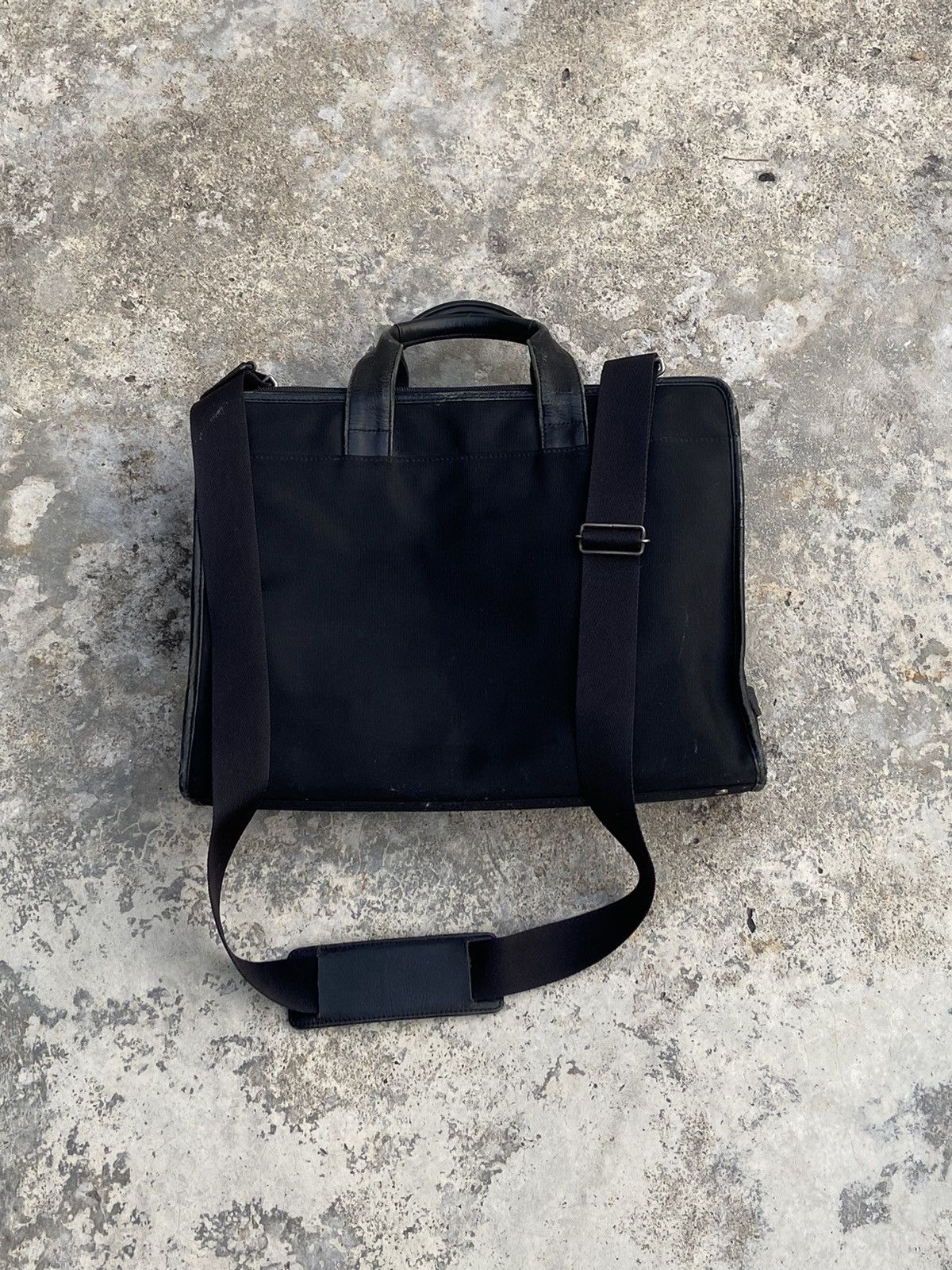Issey Miyake 2 Pieces Issey Miyake IM Product messenger Bag Size ONE SIZE - 4 Thumbnail