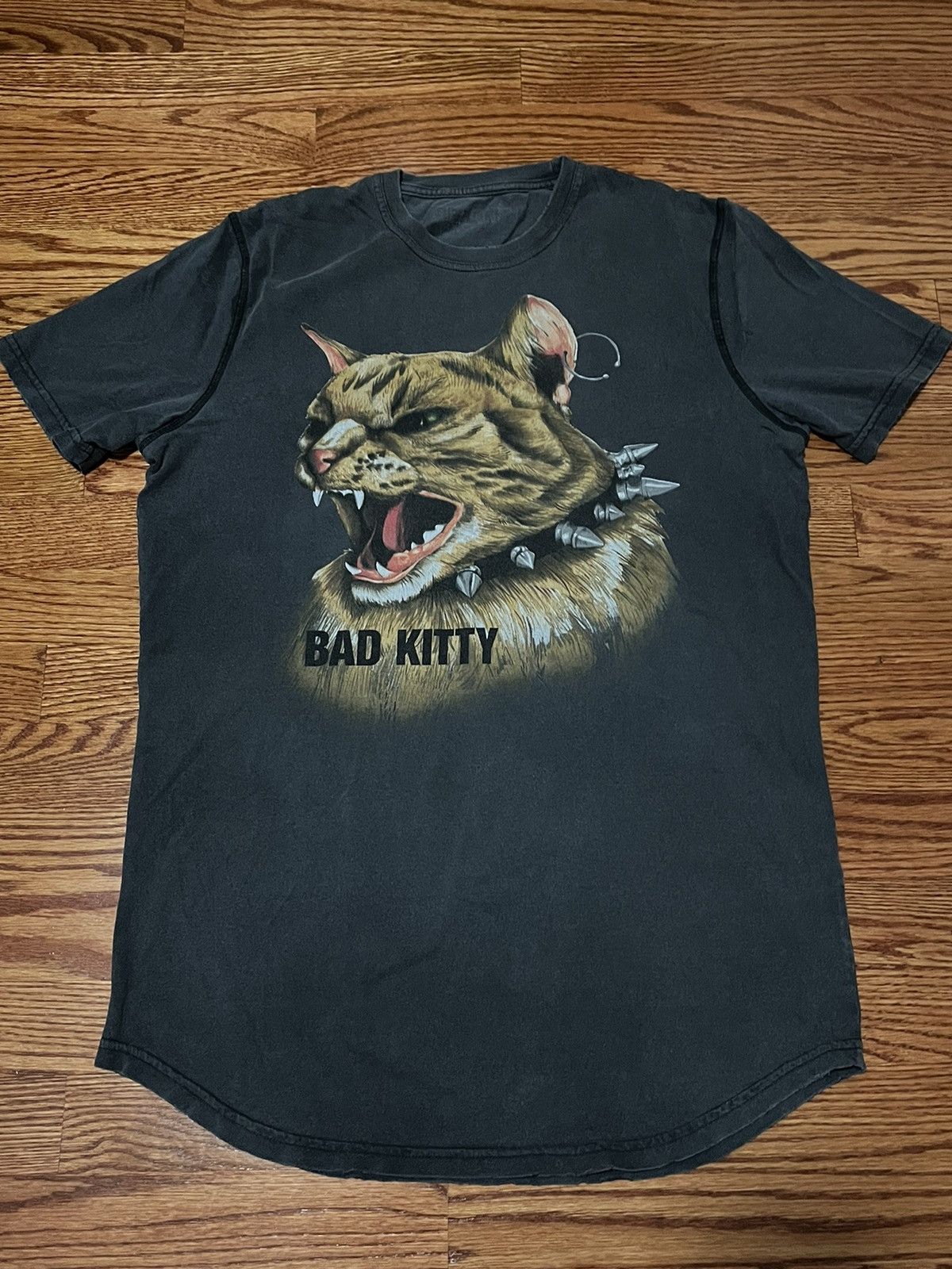 Vintage Dsquared 2 Bad Kitty T-shirts grey Size M Made In Italy