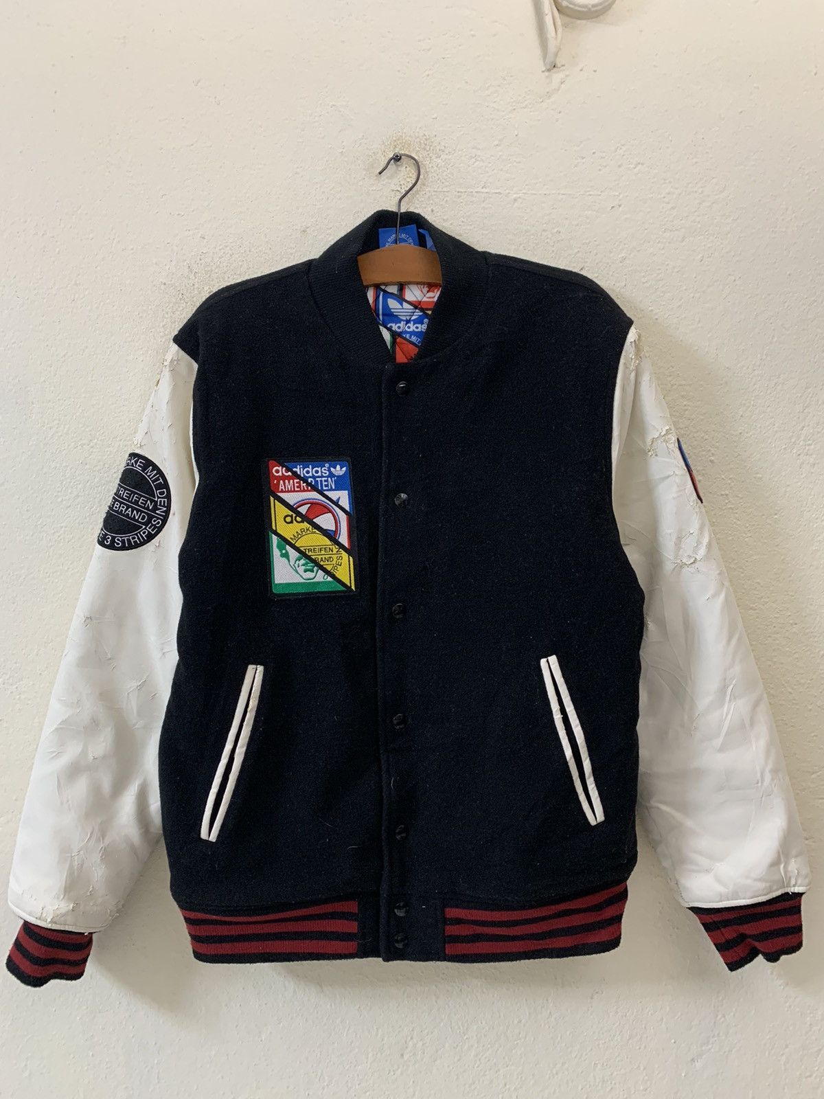 Adidas Adidas Nice Design Big Logo Varsity Jacket Size US L / EU 52-54 / 3 - 8 Thumbnail