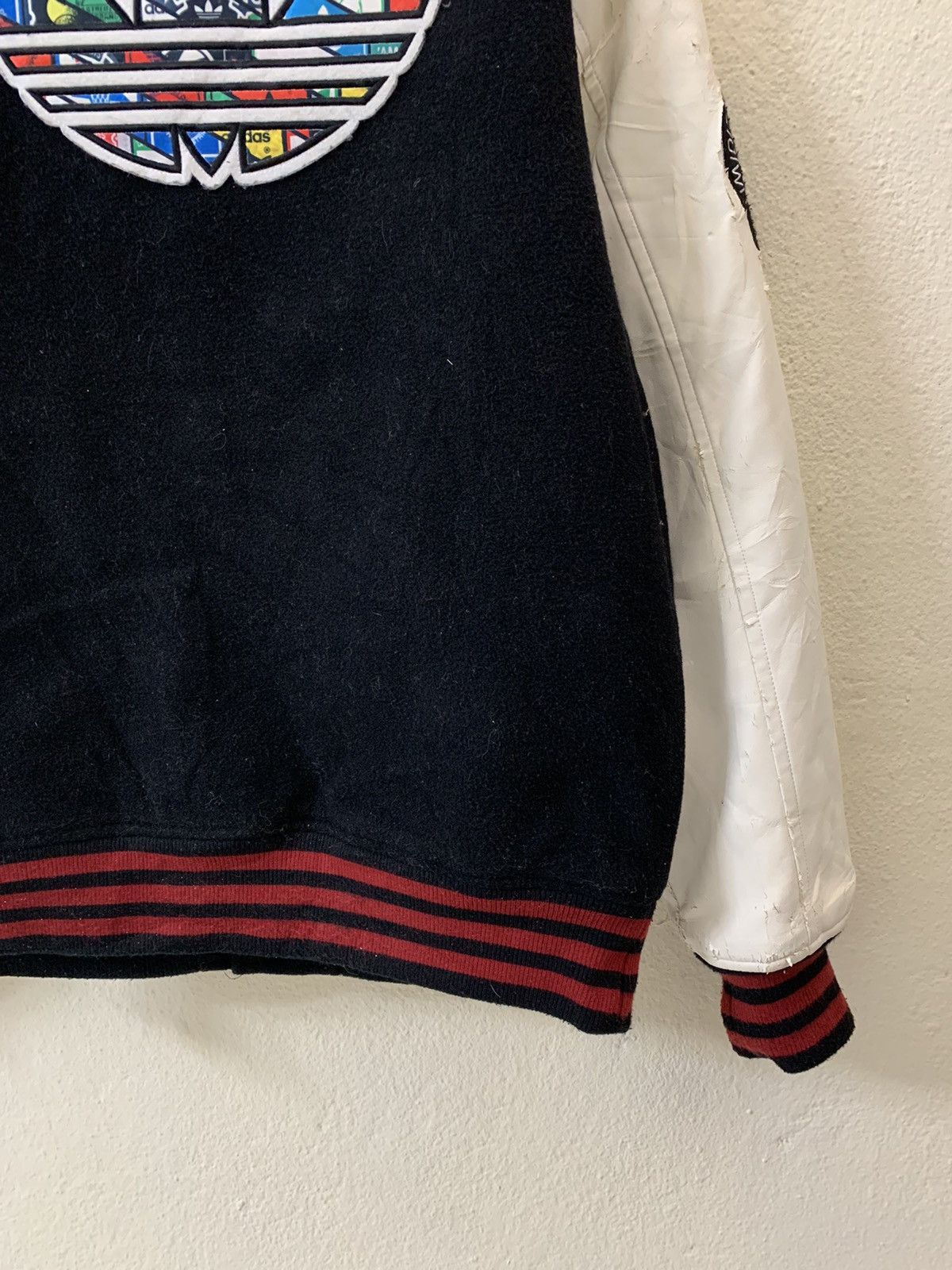 Adidas Adidas Nice Design Big Logo Varsity Jacket Size US L / EU 52-54 / 3 - 2 Thumbnail