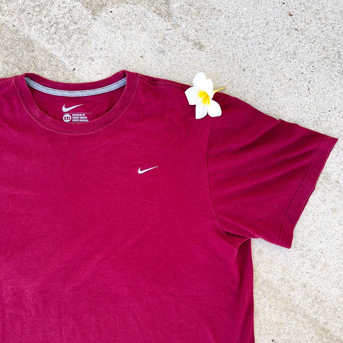 Nike × Vintage Vintage Nike Embroidered Off Center Swoosh Tee Size US XXL / EU 58 / 5 - 2 Thumbnail