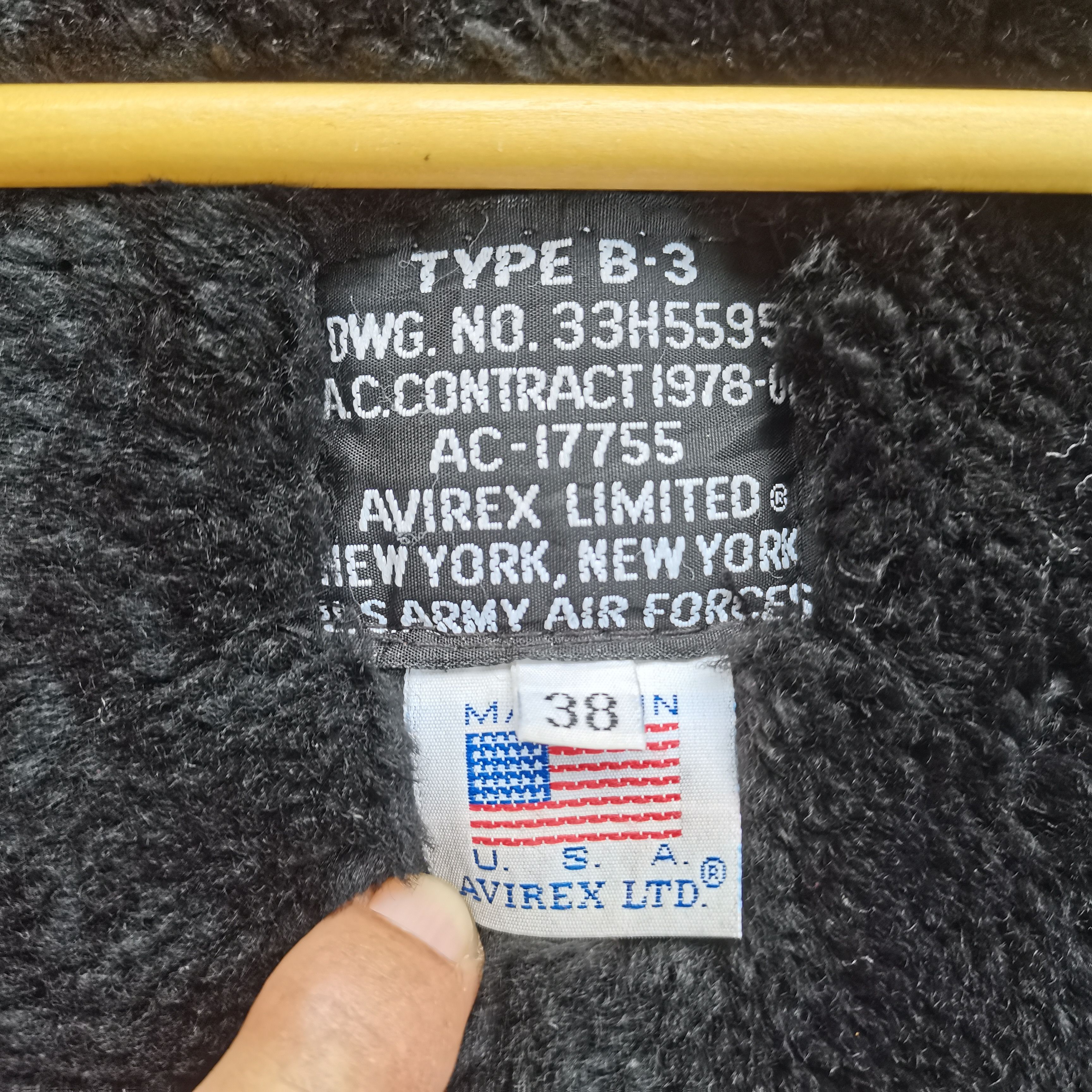 Avirex Vtg🔥1986 AVIREX LTD LEATHER TYPE B3 U.S.A.F FLIGHT JACKET Size US XL / EU 56 / 4 - 13 Thumbnail