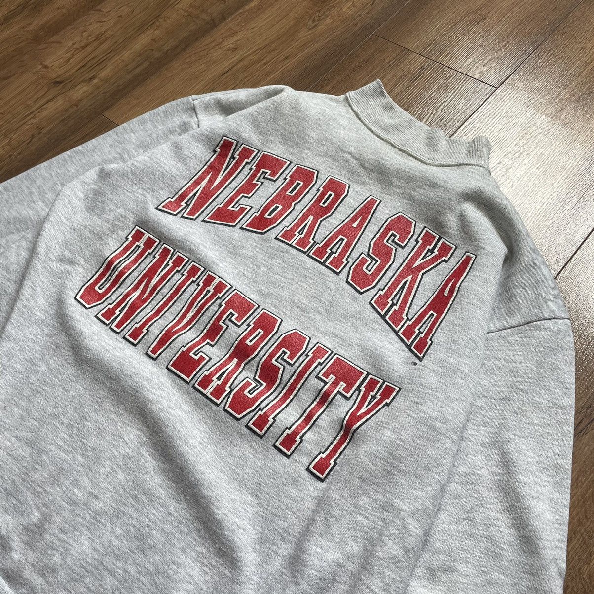 Vintage Vintage Beautiful Nebraska University Grey 90s Boxy Crewneck Size US XL / EU 56 / 4 - 2 Thumbnail