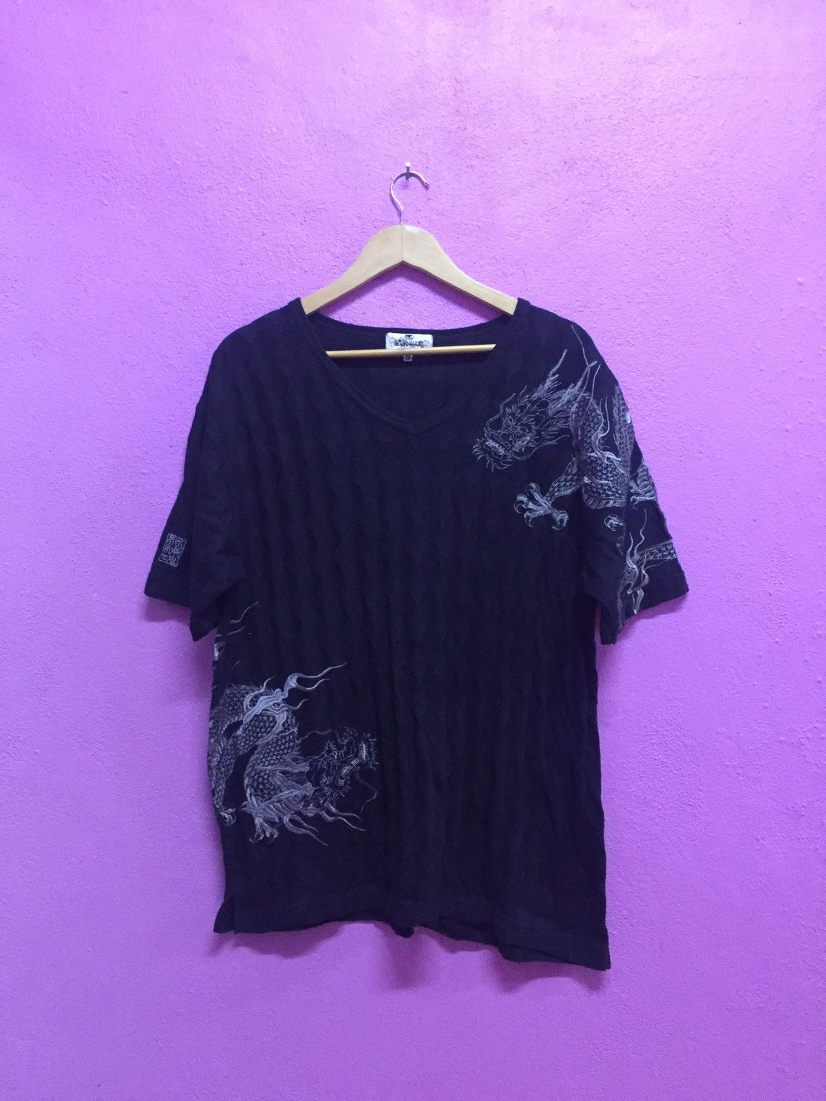 image of Karakuri Tamashii Japanese Sukajan Dragon T-Shirts XL in Black, Men's