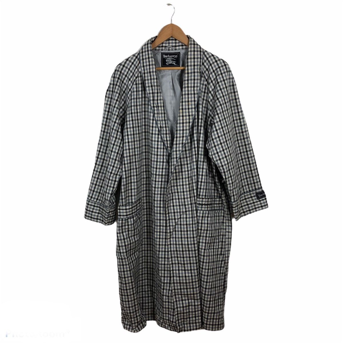 Burberry BURBERRY TARTAN DESIGN BATHROBE Size US M / EU 48-50 / 2 - 1 Thumbnail