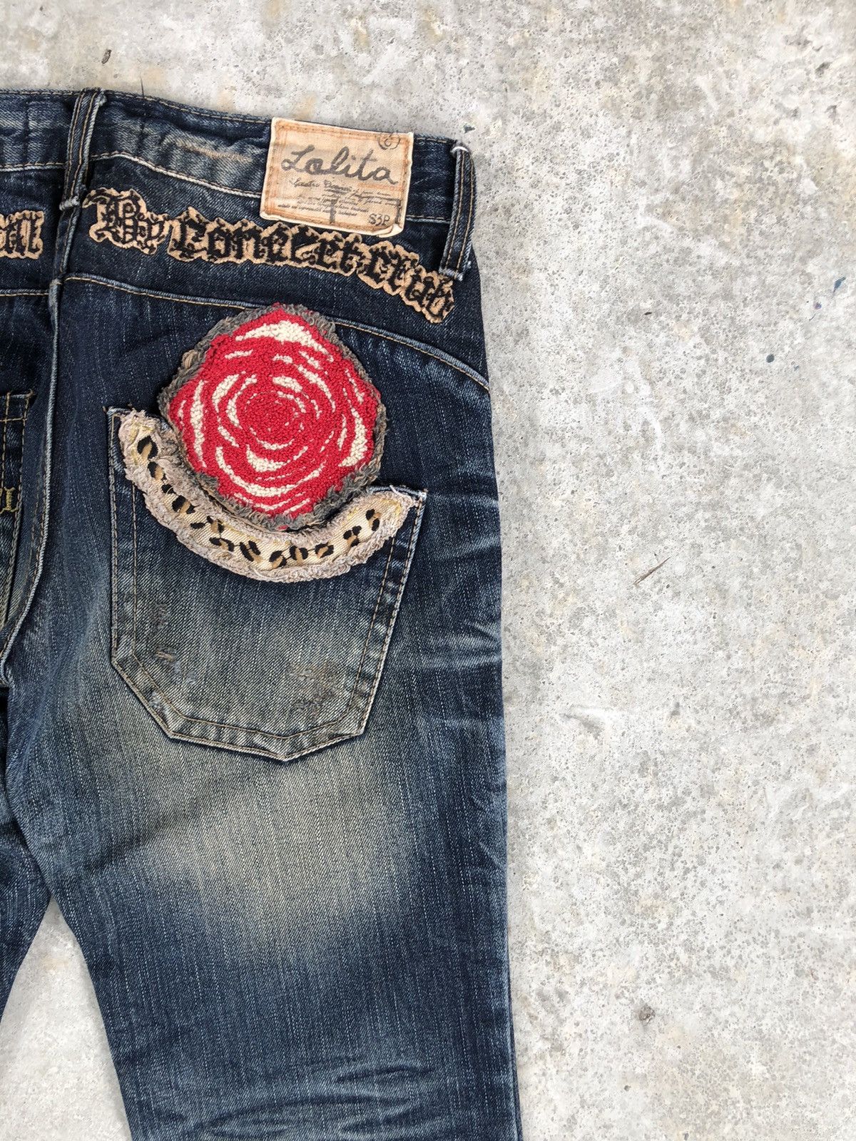 Japanese Brand Rare Yoshitomo Nara Lolita Skull Distressed Jeans Size US 30 / EU 46 - 11 Thumbnail