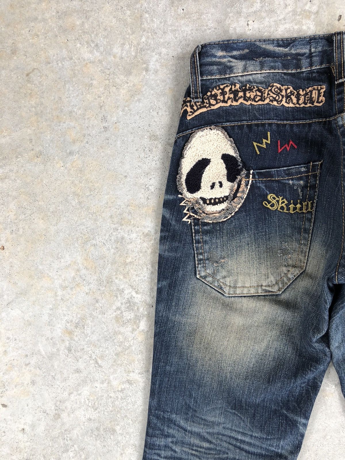 Japanese Brand Rare Yoshitomo Nara Lolita Skull Distressed Jeans Size US 30 / EU 46 - 10 Thumbnail