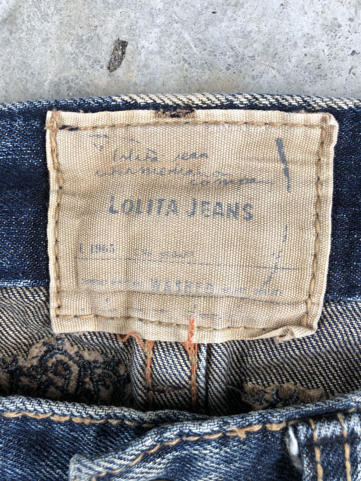Japanese Brand Rare Yoshitomo Nara Lolita Skull Distressed Jeans Size US 30 / EU 46 - 17 Thumbnail