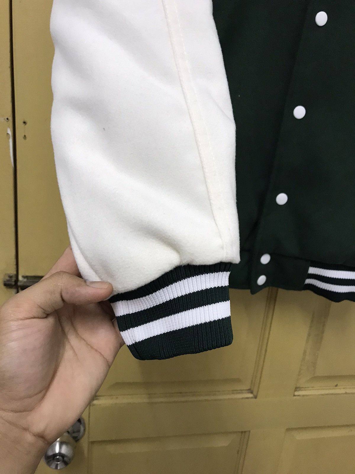 Other Nice❗️Unknown Brand Minimalist Style Wool Varsity Jacket Size US M / EU 48-50 / 2 - 7 Thumbnail
