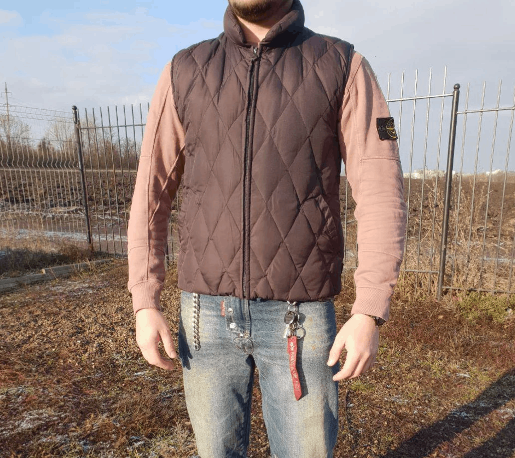 Moncler × Vintage Vintage Moncler Grenoble Quilted Down Vest Size US M / EU 48-50 / 2 - 10 Thumbnail