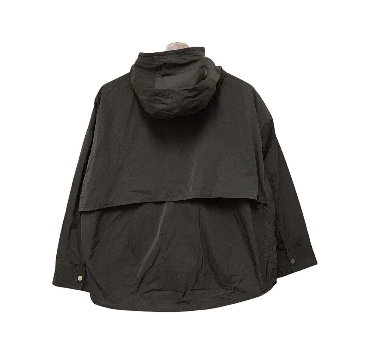 Japanese Brand Vintage Japanese Brand Archieve Japan Hoodie Light Jacket Size US M / EU 48-50 / 2 - 4 Thumbnail