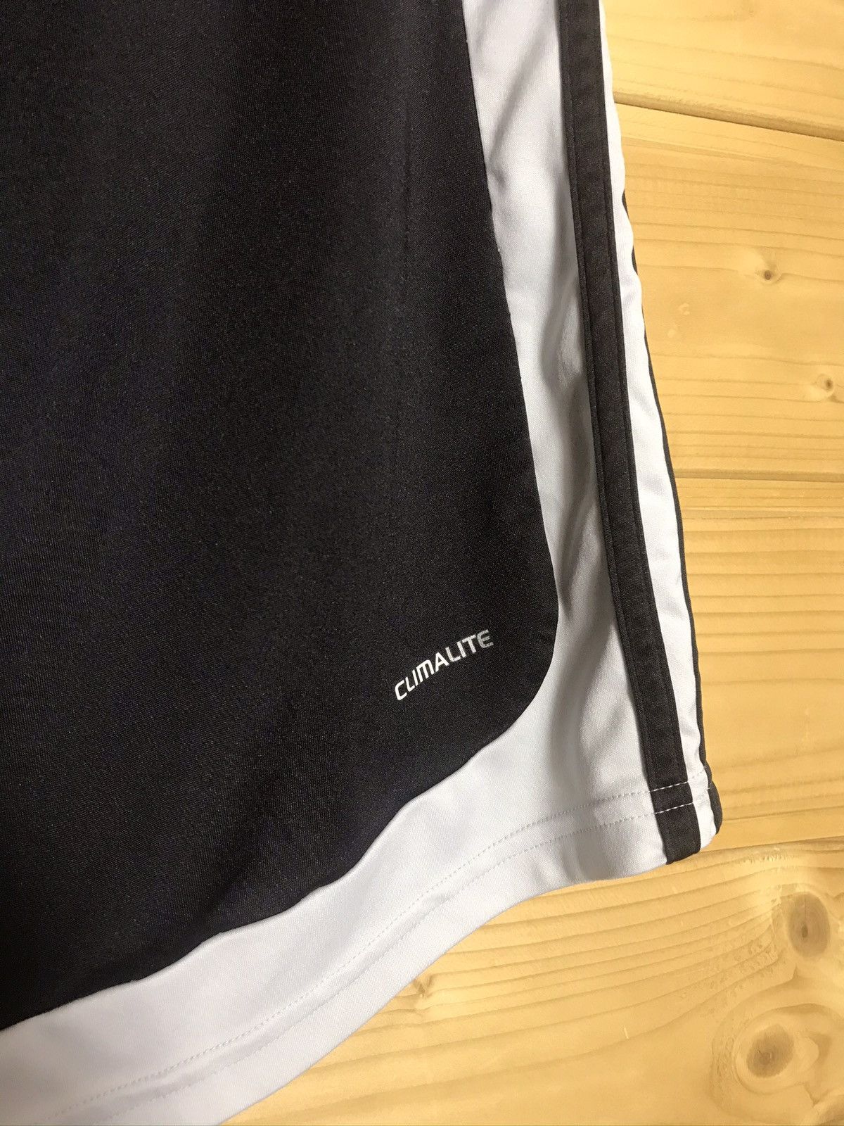 Vintage 2011 Adidas shorts Size US 36 / EU 52 - 7 Thumbnail