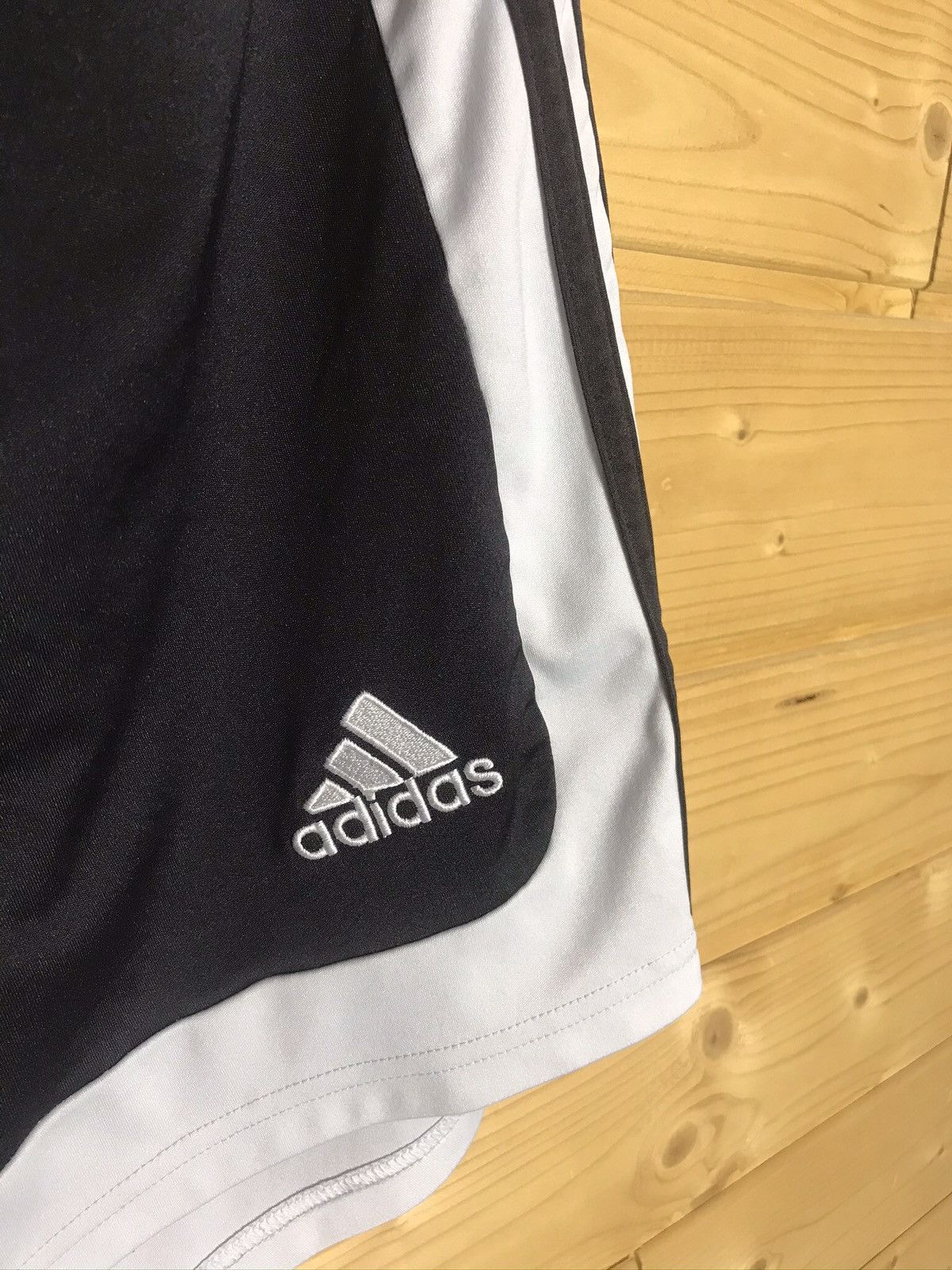Vintage 2011 Adidas shorts Size US 36 / EU 52 - 2 Thumbnail