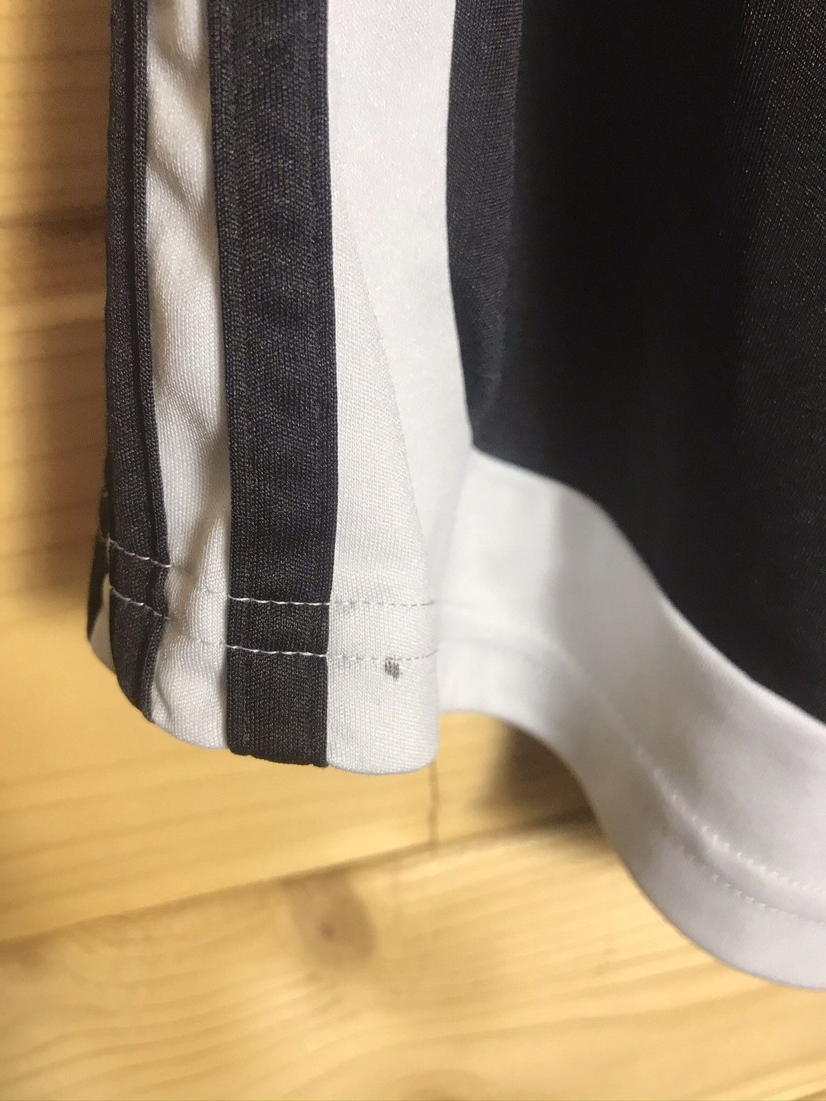 Vintage 2011 Adidas shorts Size US 36 / EU 52 - 9 Thumbnail