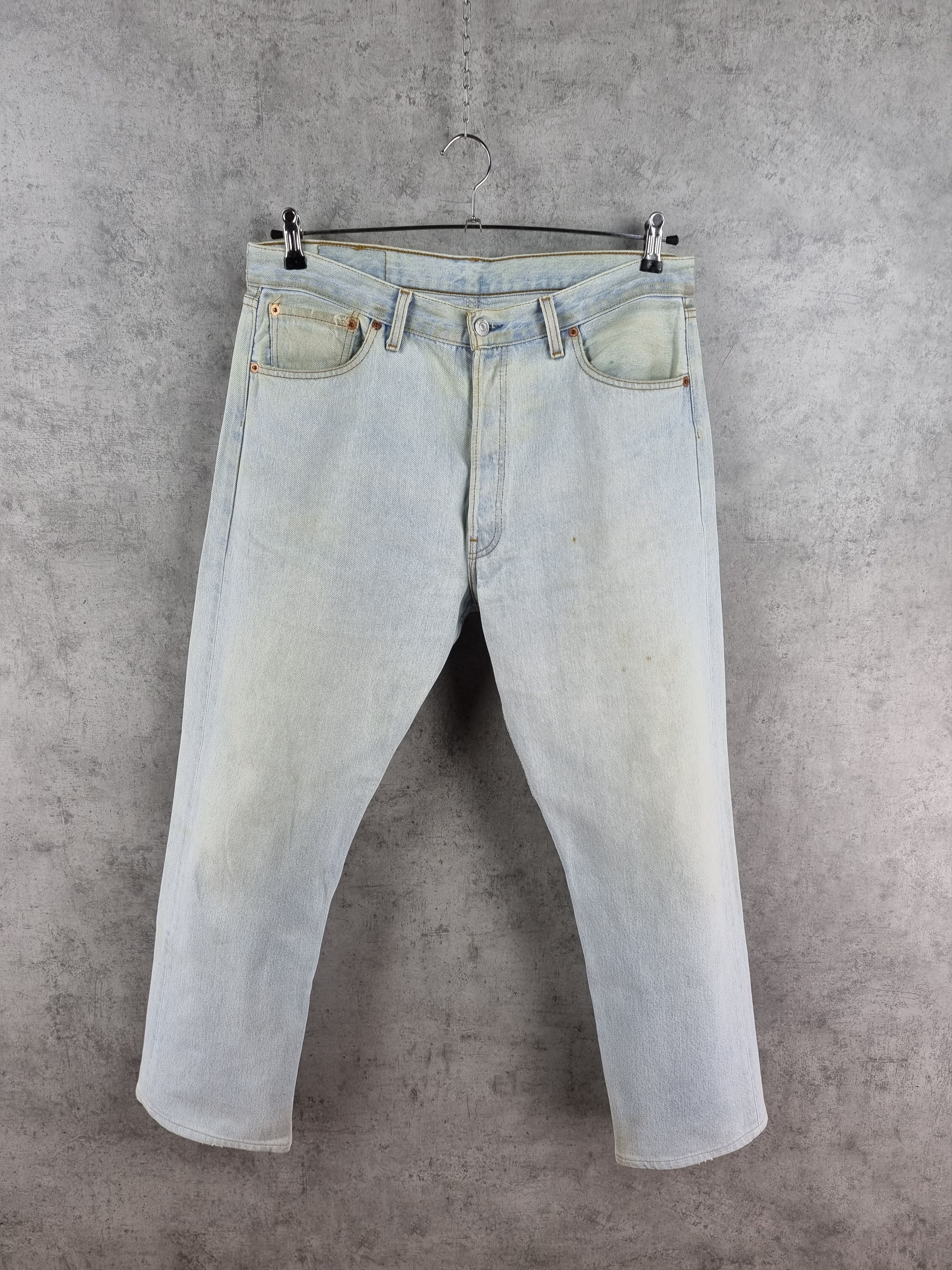 Levi's × Levi's Vintage Clothing 90s Dirty Unique Levis 501 Aesthetic Vintage Jeans Size US 32 / EU 48 - 2 Thumbnail