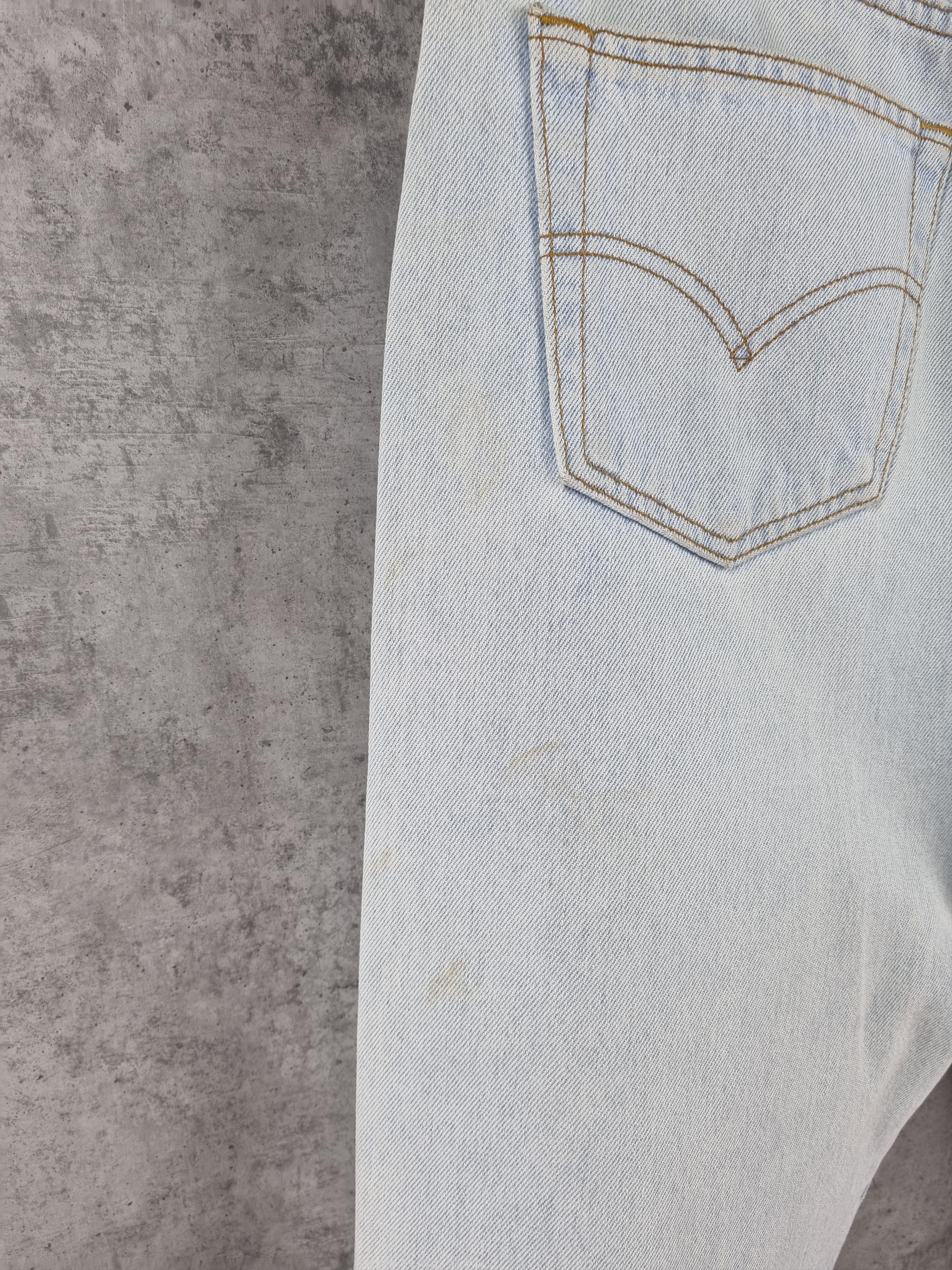 Levi's × Levi's Vintage Clothing 90s Dirty Unique Levis 501 Aesthetic Vintage Jeans Size US 32 / EU 48 - 13 Thumbnail