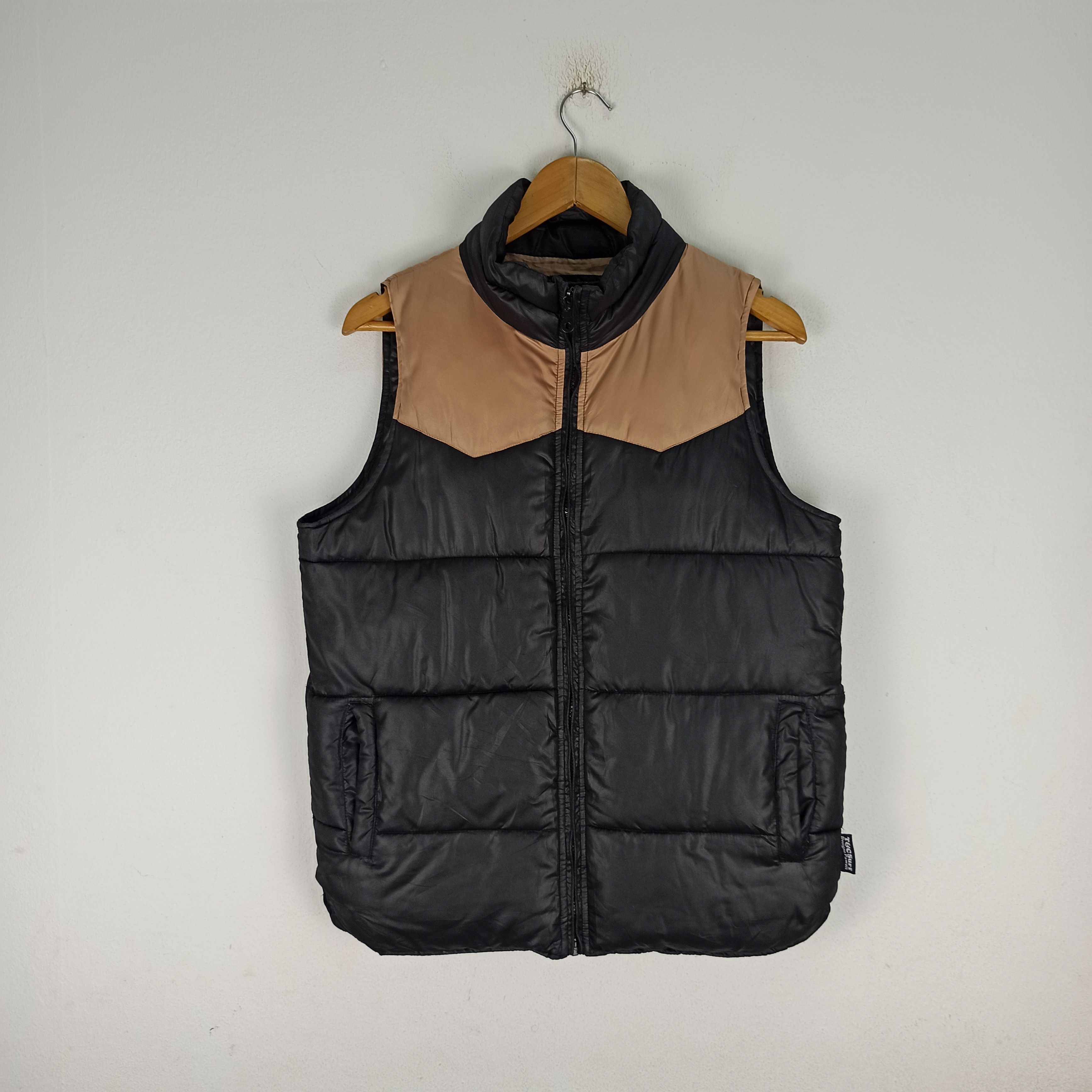 Japanese Brand 🔥Rare🔥 T&C Surf Designs Puffer Jacket Vest Style Size US L / EU 52-54 / 3 - 1 Thumbnail
