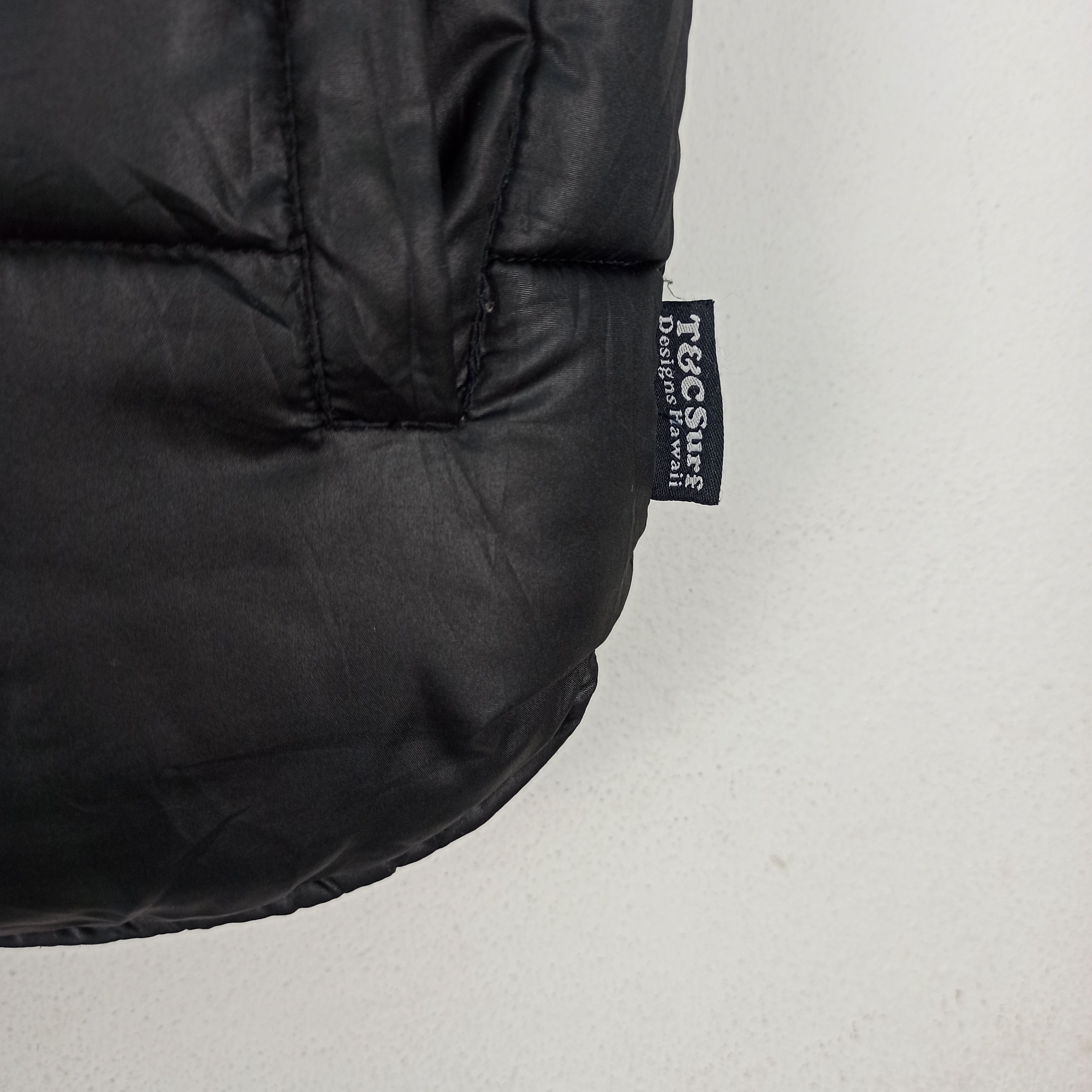 Japanese Brand 🔥Rare🔥 T&C Surf Designs Puffer Jacket Vest Style Size US L / EU 52-54 / 3 - 3 Thumbnail