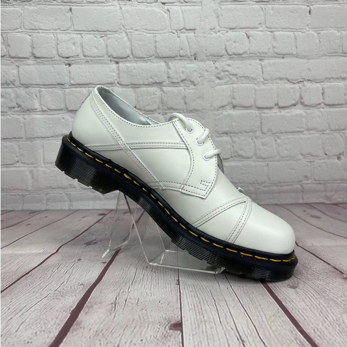 Dr. Martens Women's SZ.9 1461 Bow Smooth Leather White Oxford