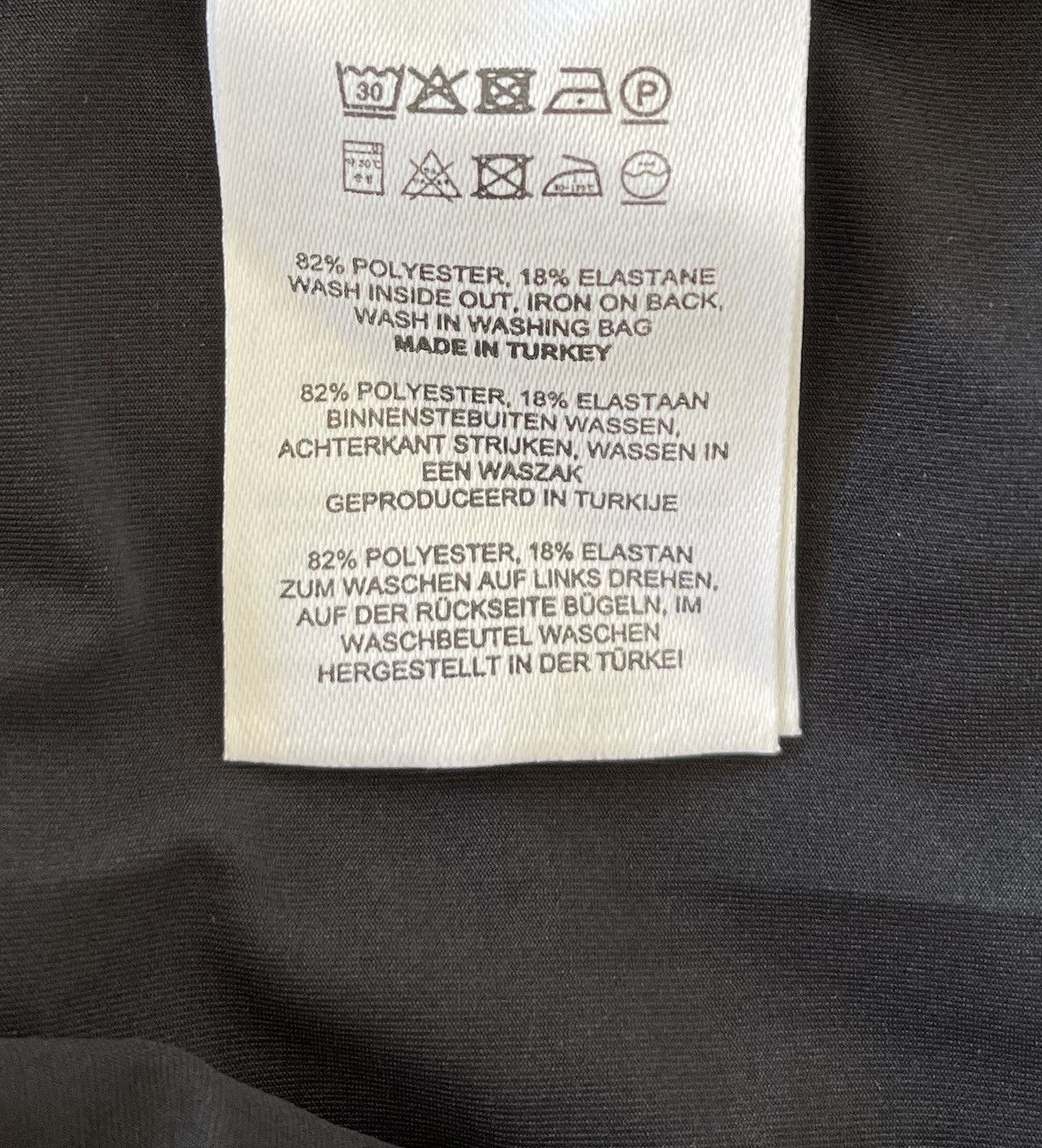 Dries Van Noten Heyser Jewel Turtleneck T-Shirt Size S / US 4 / IT 40 - 4 Thumbnail